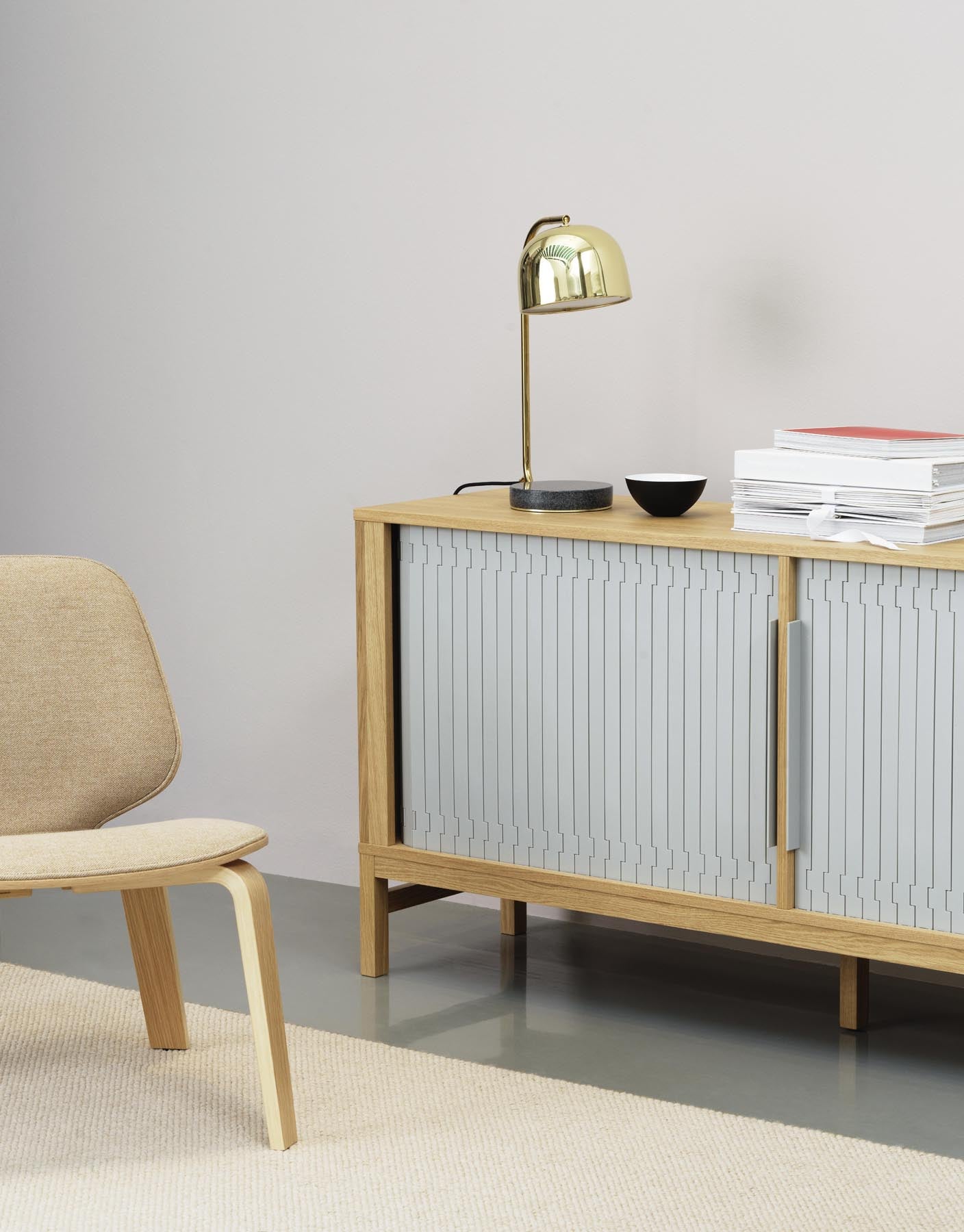Entdecken Sie den My Chair Lounge-Sessel von Normann Copenhagen: Ein skandinavisches Designhighlight aus Eiche und Hallingdal, das Stil und Komfort vereint.
