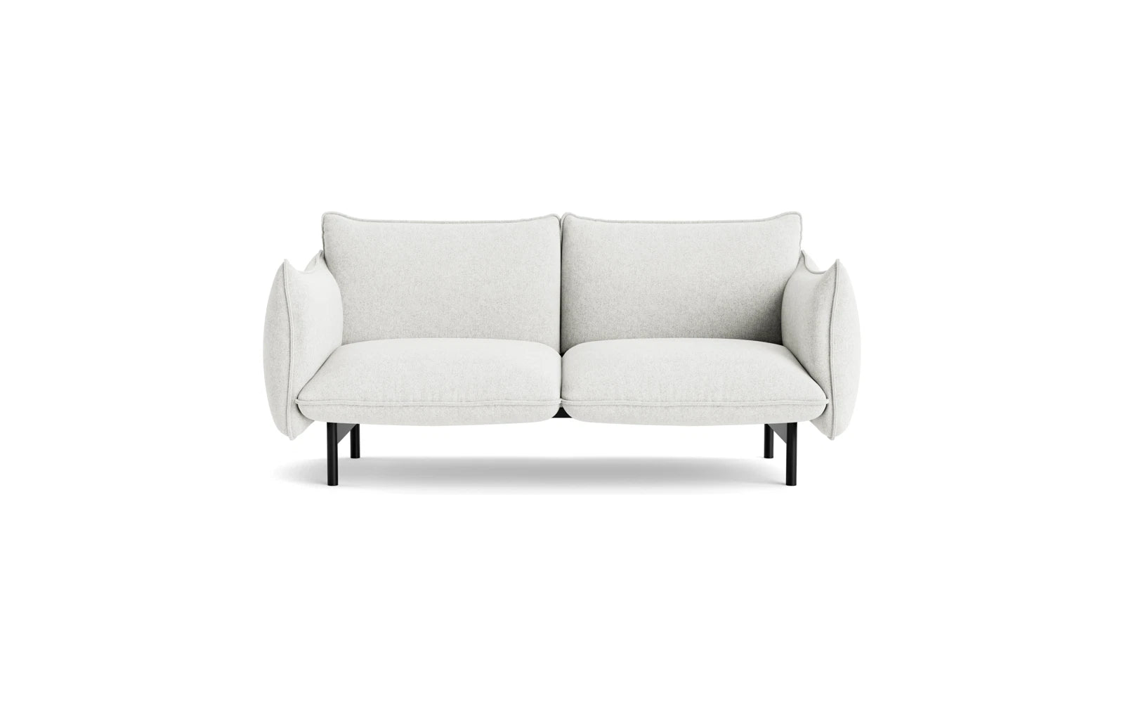 Entdecken Sie das Ark 2-Sitzer Sofa von Normann Copenhagen – ein modernes Möbelstück mit geschwungenen Linien und hochwertigem Hallingdal-Stoff.