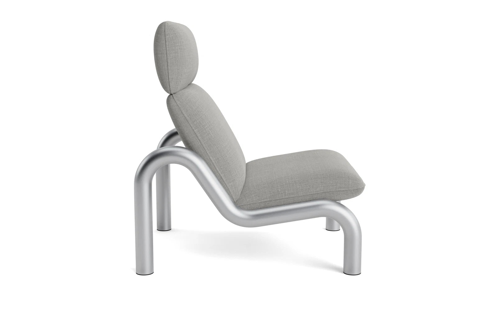Erleben Sie den Tube Lounge-Sessel Remix von Normann Copenhagen – ein einzigartiges Möbelstück, das modernes Design und höchsten Komfort vereint.