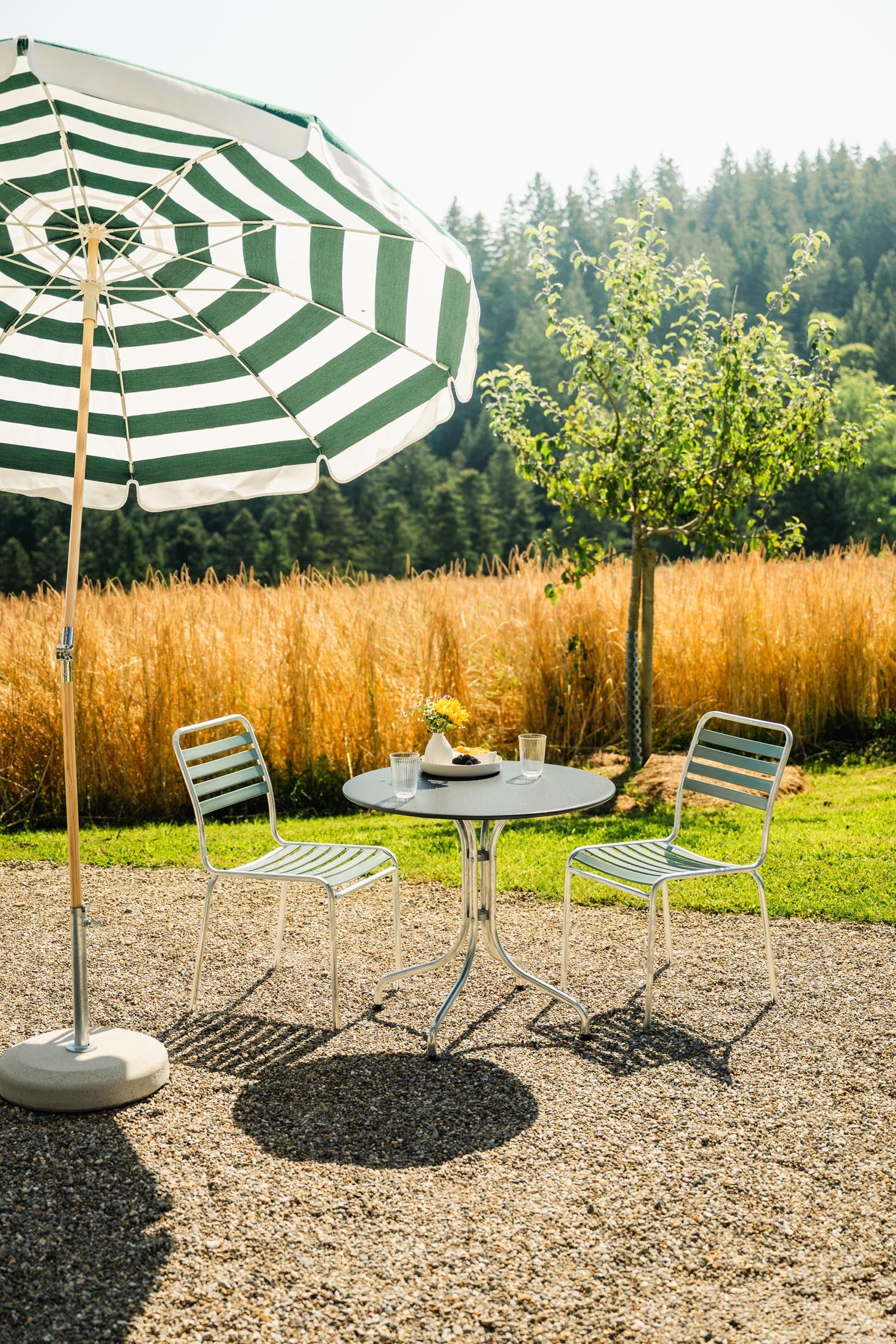 St. Moritz Metall-Gartentisch ø80 von Schaffner – eleganter, wetterfester Tisch aus robustem Stahl, ideal für Garten, Balkon oder Terrasse, langlebig & pflegeleicht.