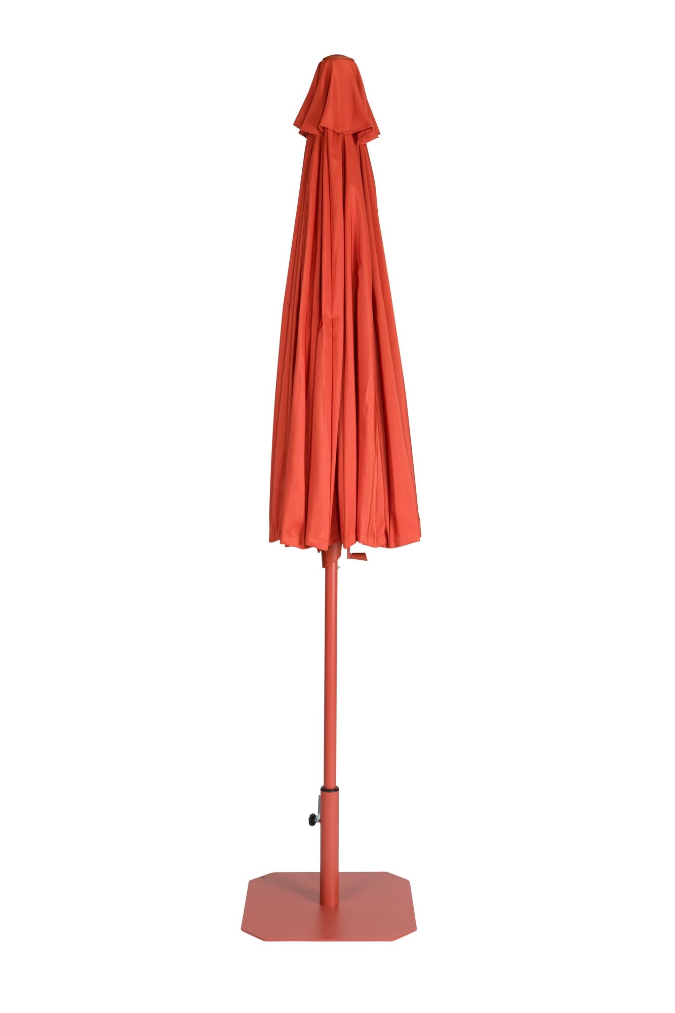 Genießen Sie mit dem Sunbrella Sunshine Set Marsala von Zuiver stilvollen Sonnenschutz – robust, elegant und perfekt für Ihre Terrasse.
