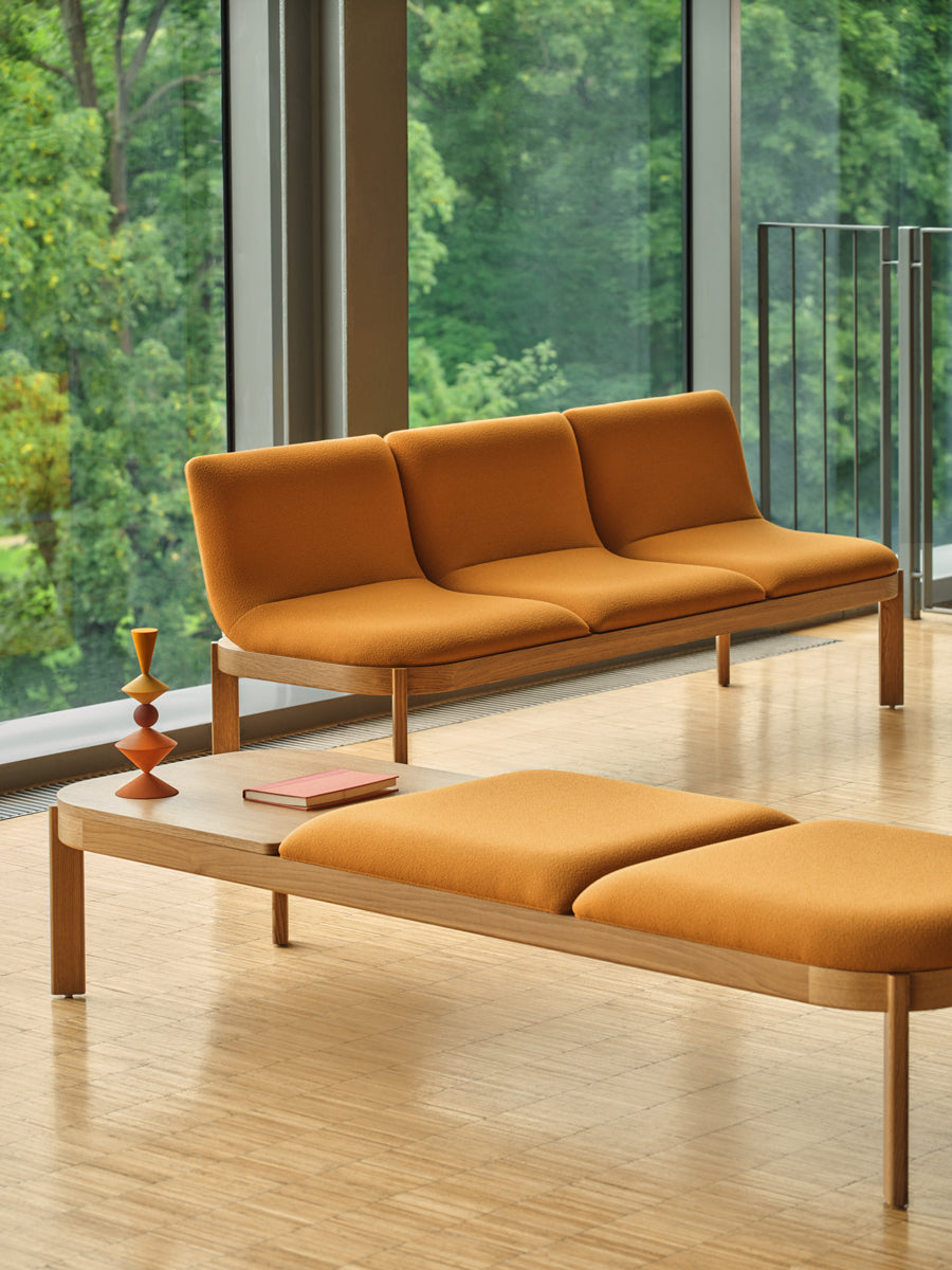 Ramp RMP212 - Bank in Grau präsentiert im Onlineshop von KAQTU Design AG. Sitzbank ist von Mdd