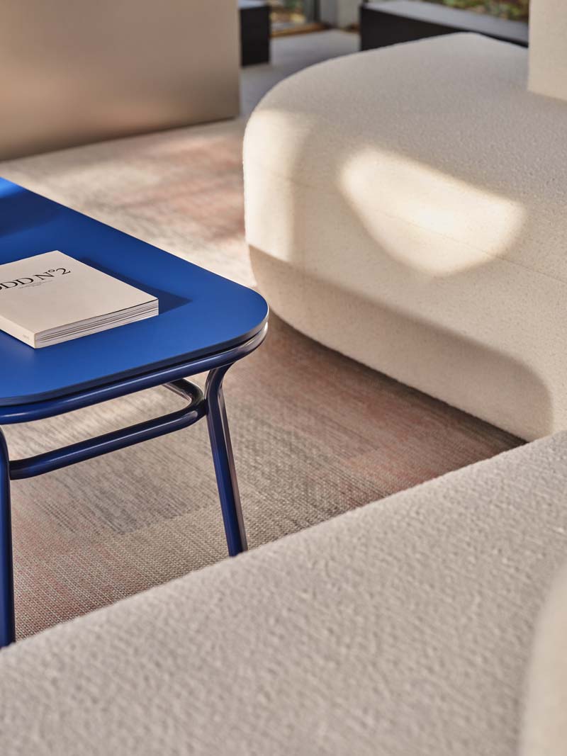 Grace GR01S - Kaffeetisch in Furnier Esche hell präsentiert im Onlineshop von KAQTU Design AG. Couchtisch ist von Mdd