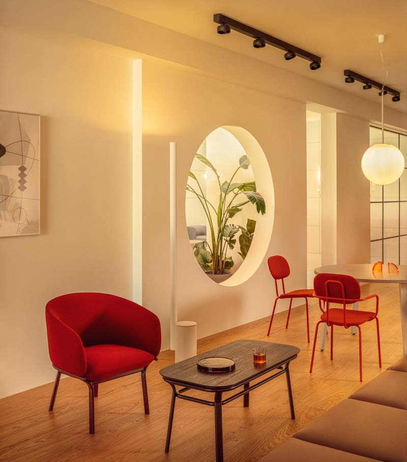 Grace GR01S - Kaffeetisch in Furnier Esche hell präsentiert im Onlineshop von KAQTU Design AG. Couchtisch ist von Mdd