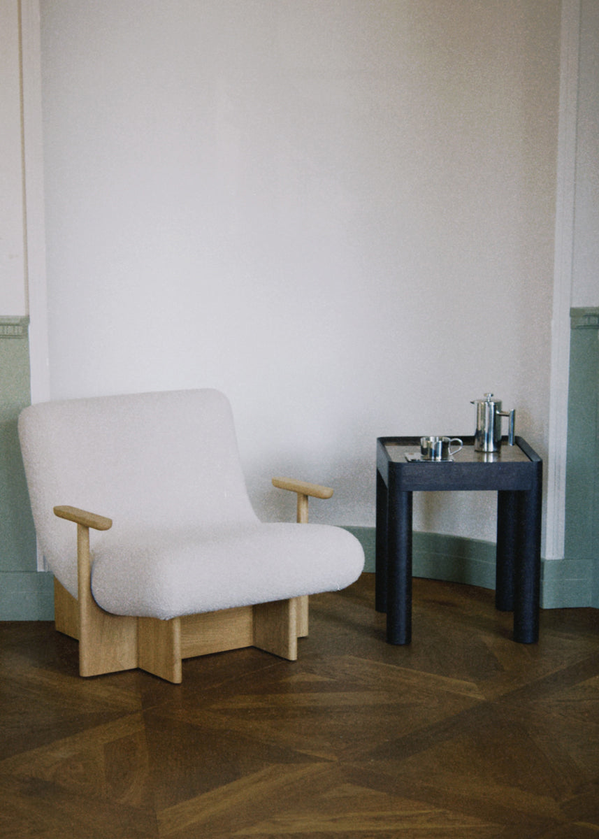 Inset IST76 - Beistelltisch in Dunkel Eiche präsentiert im Onlineshop von KAQTU Design AG. Beistelltisch ist von Tamo