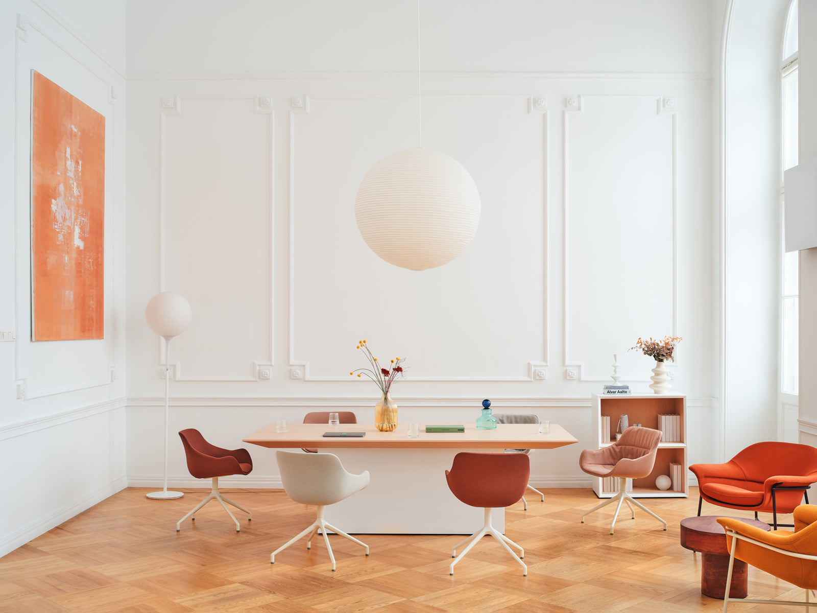 Gravity GAV16 - Regal in Graphit präsentiert im Onlineshop von KAQTU Design AG. Standregal ist von Mdd