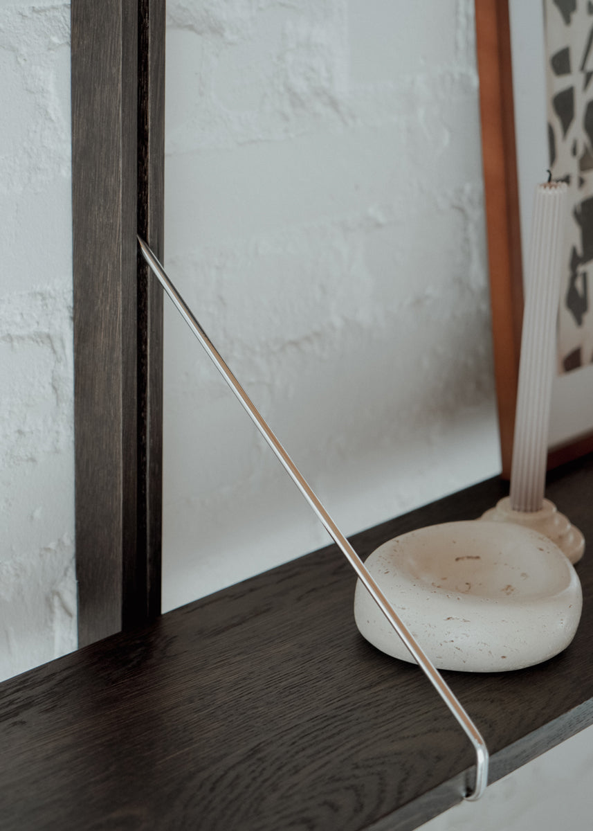Rodd RDD02 - Regal in Eiche Natur präsentiert im Onlineshop von KAQTU Design AG. Standregal ist von Tamo