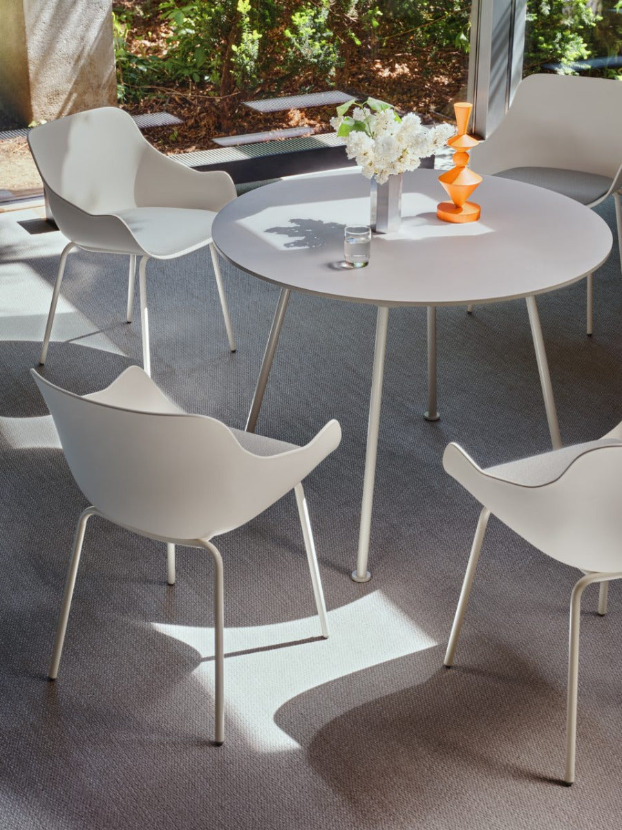 New School NS80 - Kaffeetisch in Grün präsentiert im Onlineshop von KAQTU Design AG. Esstisch ist von Mdd