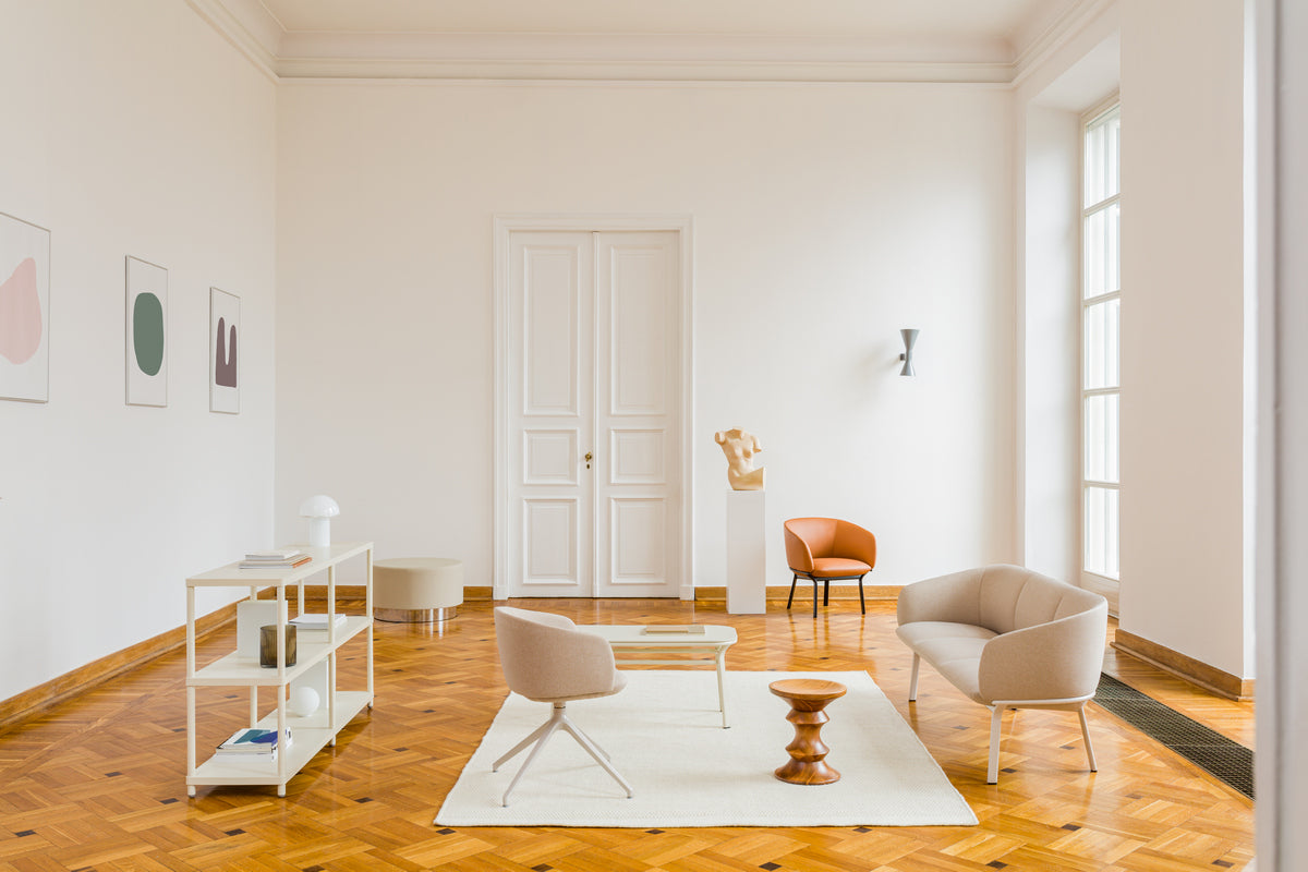 Grace GR03 - Sofa in Grau präsentiert im Onlineshop von KAQTU Design AG. 3er Sofa ist von Mdd