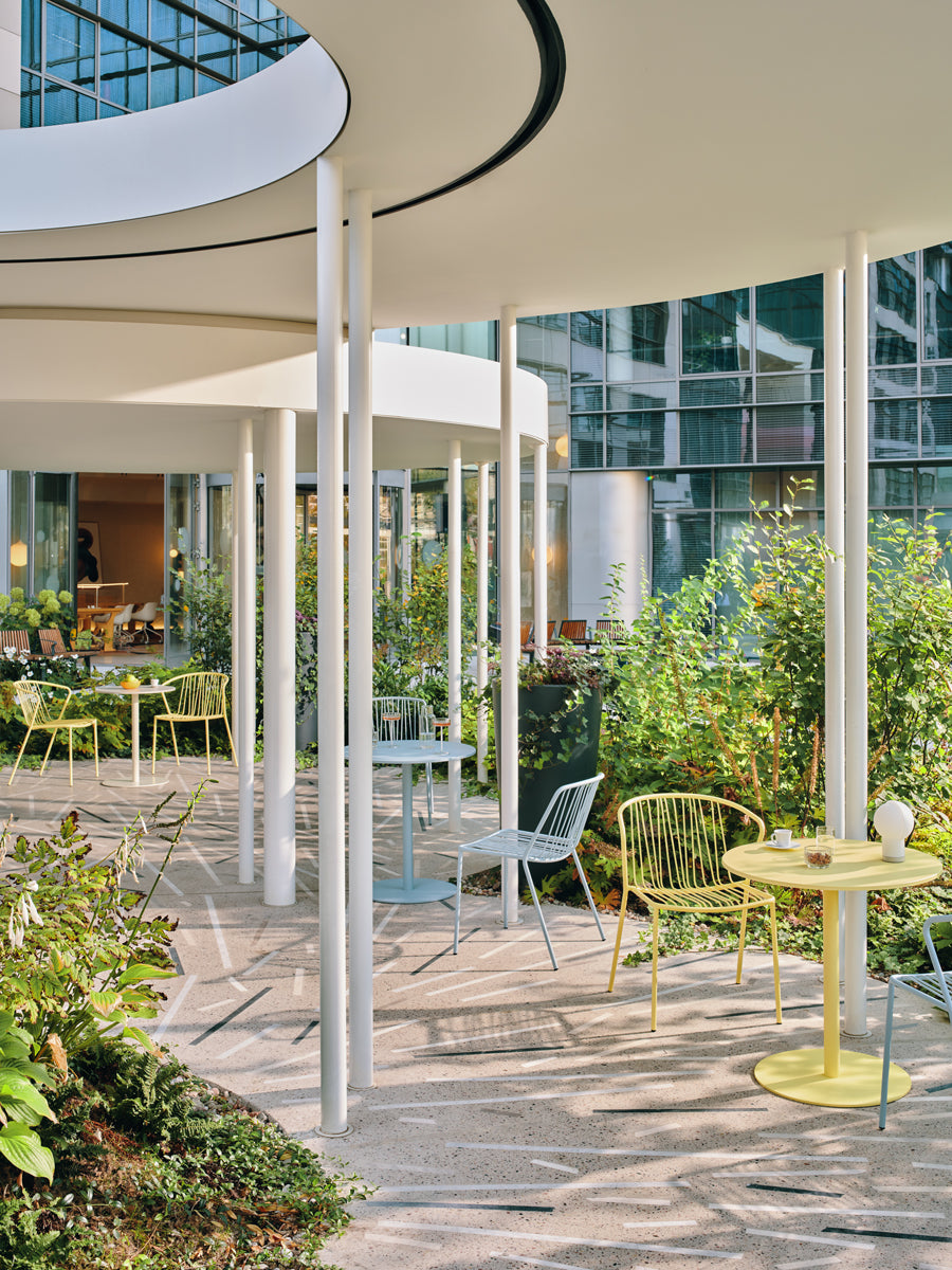 Bolt OSTK67 - Cafeteriatisch in Gelb präsentiert im Onlineshop von KAQTU Design AG. Gartentisch ist von Mdd