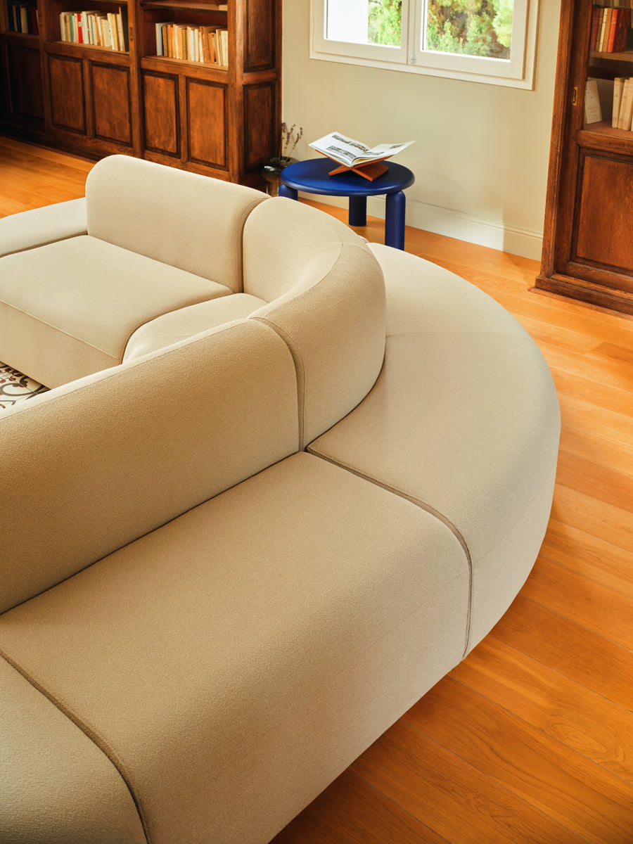 Artiko AT14 - doppelseitiges Sofa in Vanille präsentiert im Onlineshop von KAQTU Design AG. Sofa ist von Mdd