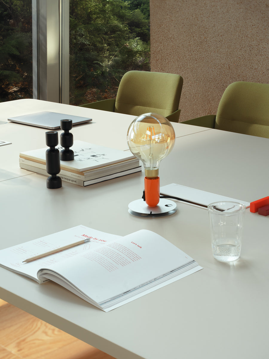 Echo ETM1036R - Tisch in Honigeiche präsentiert im Onlineshop von KAQTU Design AG. Esstisch ist von Mdd