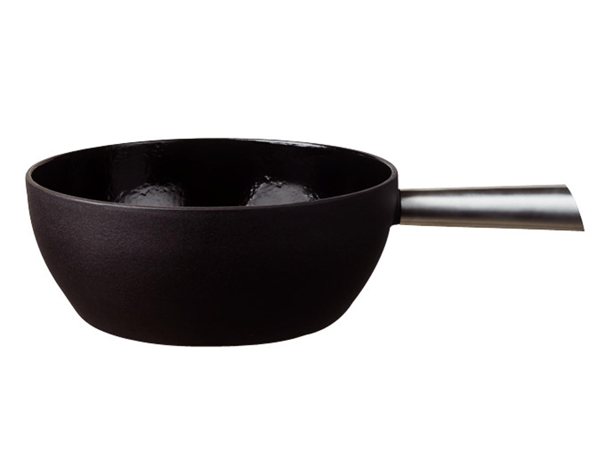 Entdecken Sie das STÖCKLI Fonduecaquelon Elégance aus Gusseisen in elegantem Schwarz (ø 24 cm) – ideal für unvergessliche Fondue-Momente.