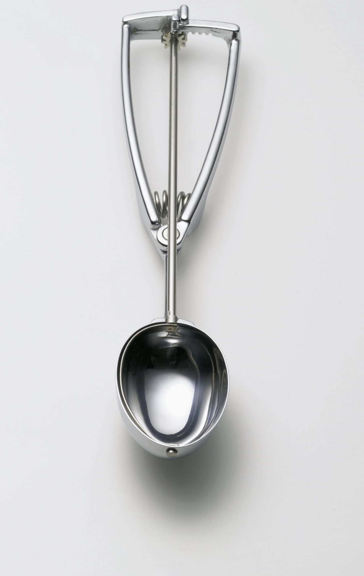 Eisportionierer CO oval von Stöckel, hochwertiges Glacezubehör für perfekte Eiskugeln, ergonomisches Design und praktische Handhabung.