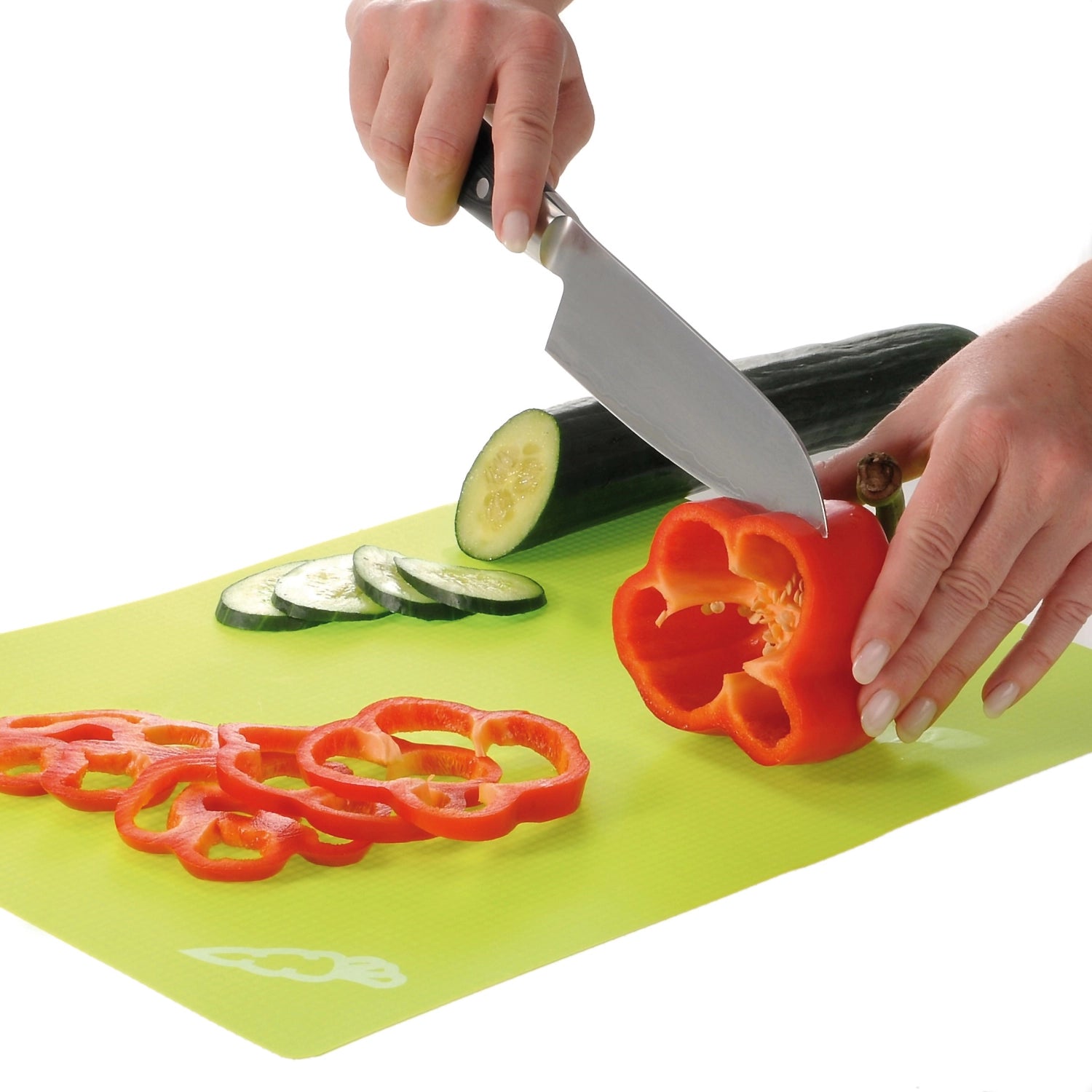 Praktisches 2-teiliges Set flexibler Schneidmatten von Westmark, 31x38x1cm, perfekt für sicheres Schneiden und einfache Handhabung in der Küche.
