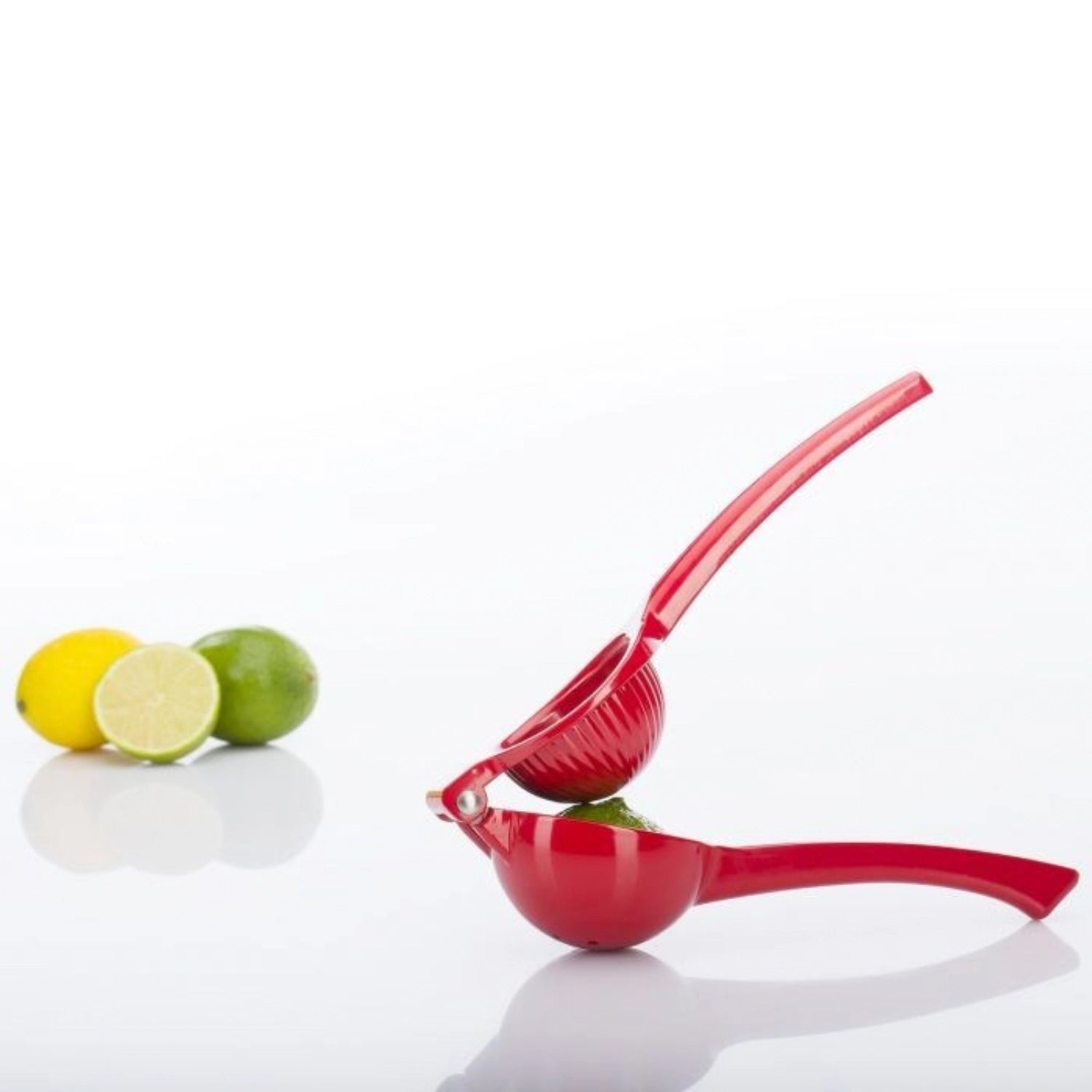 Zitruspresse Juicy in Rot von Westmark, 22x7.5x5cm, perfekt zum Auspressen von Zitrusfrüchten für frischen Saft.