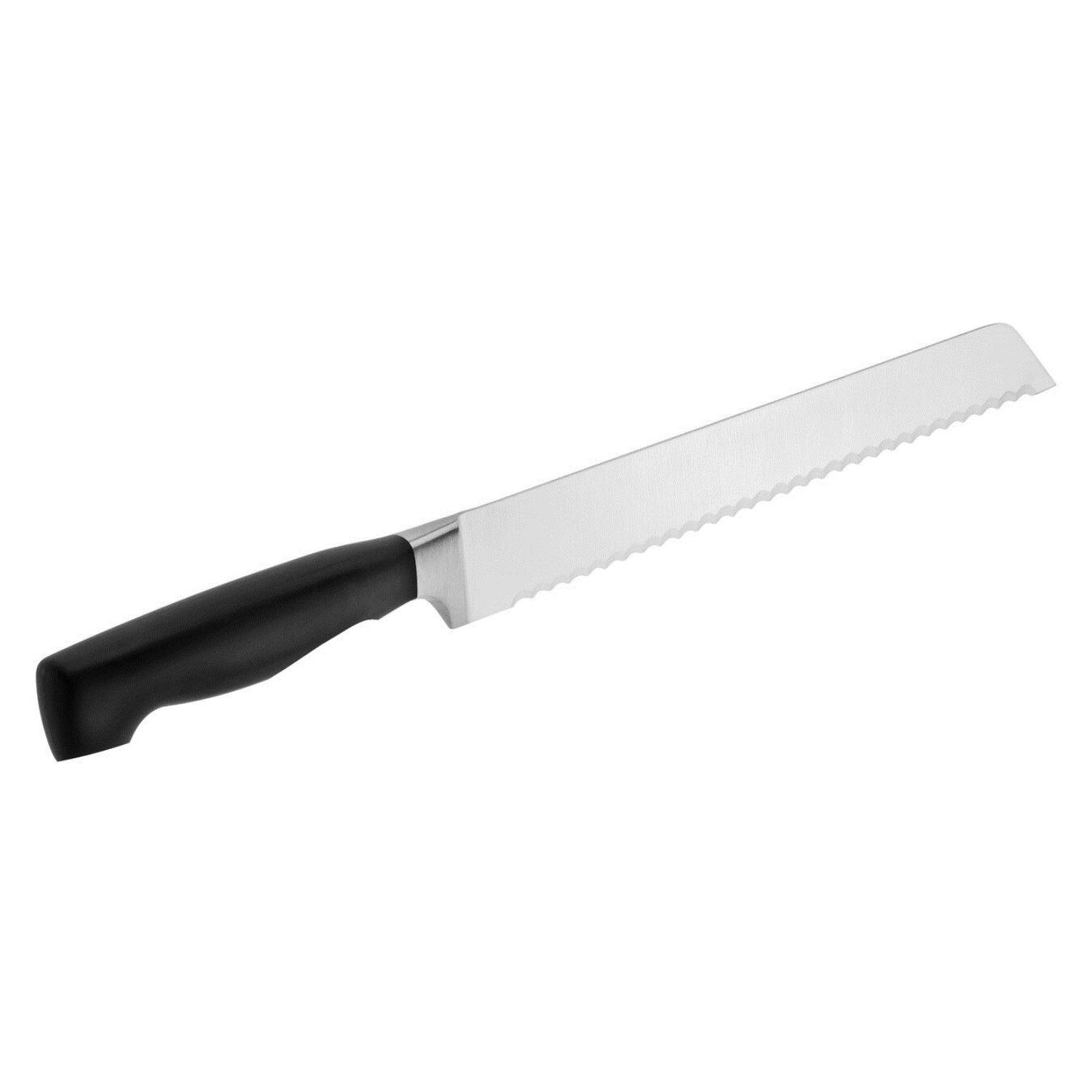 Hochwertiges Zwilling Four Star Brotmesser mit 200 mm Klinge, perfekt für sauberes und müheloses Schneiden von frischem Brot.