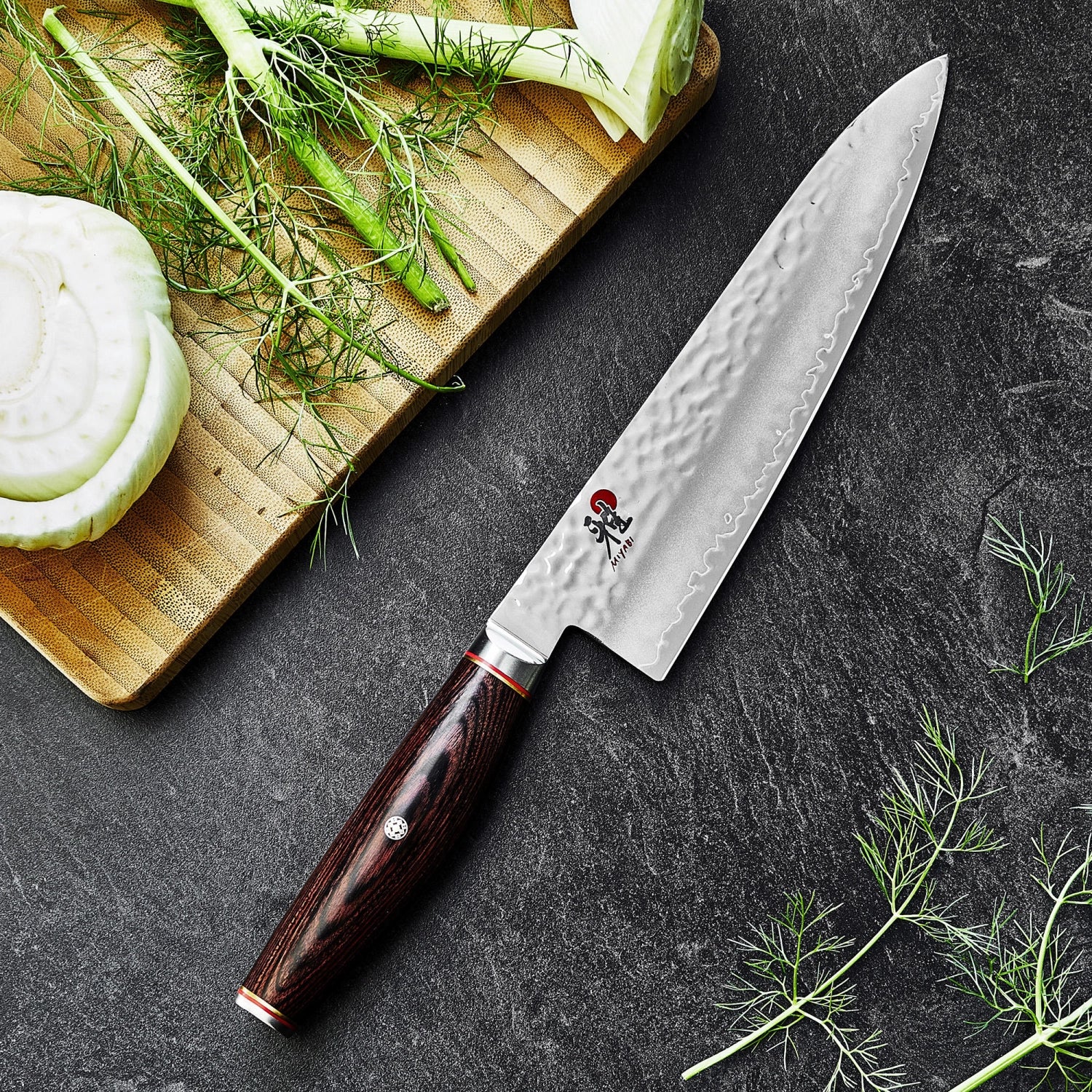 MIYABI 6000MCT Gyutoh, 200mm – elegantes Damastmesser mit exquisitem Design, perfekt für präzise Schneidarbeiten und anspruchsvolle Köche.