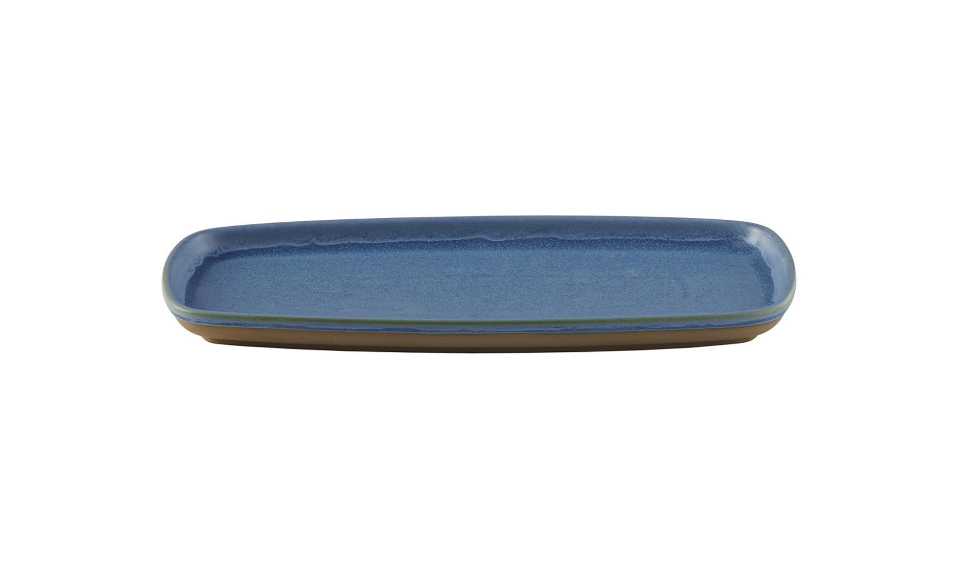 Rechteckige Emerge Oslo Blue Platte von Churchill in 30x14.7cm, stilvolles Geschirr in sanften Blautönen, ideal für elegante Tischdekoration.
