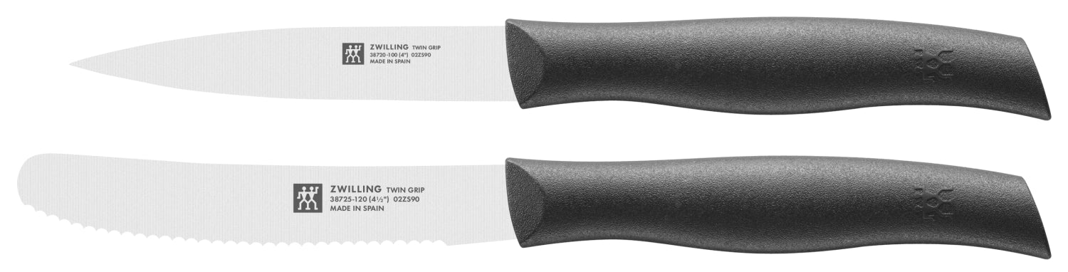 Elegante Muro Vase H30 von Ferm Living, aus hochwertigem Material, ideal für moderne Wohnräume und stilvolle Blumenarrangements.