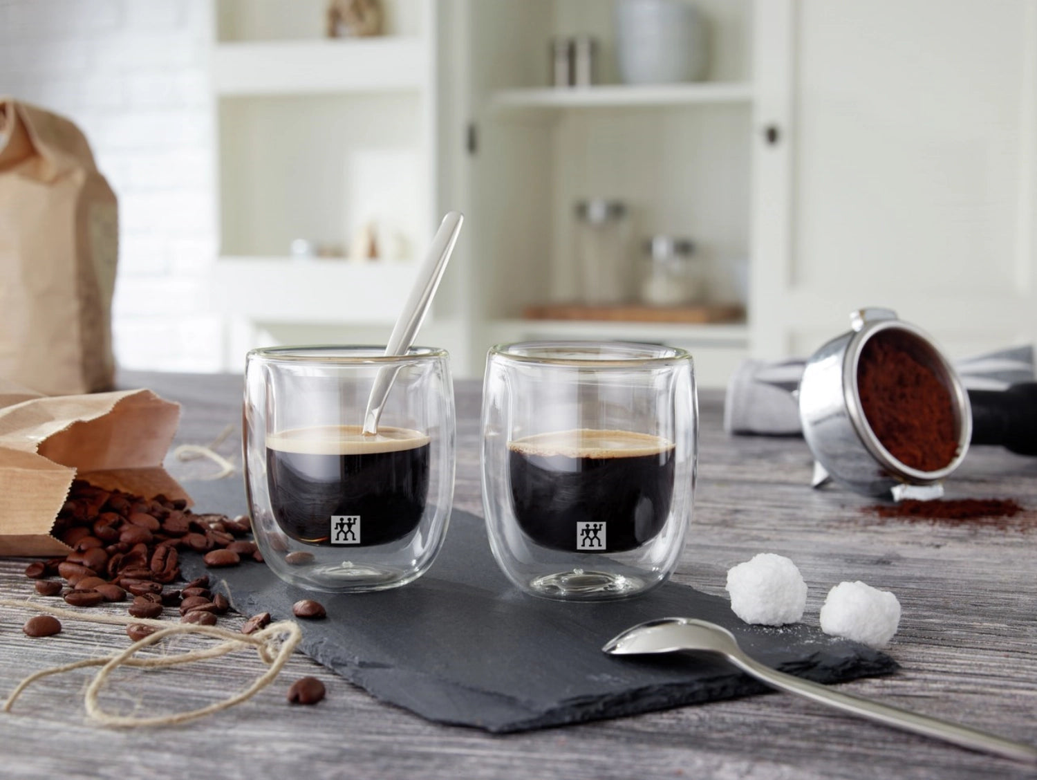 Doppelwandige Sorrento Espressogläser im 2er Set von Zwilling Kitchen, 80 ml, ideal für aromatischen Espresso, stilvolles und funktionales Design.