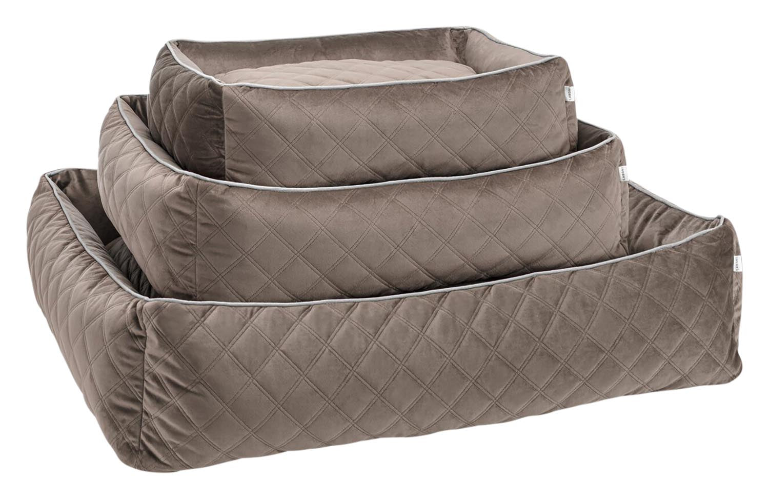 Das LABONI Hundebett Classic Oxford Olive L vereint elegantes Design und hohe Funktionalität, ideal für entspannte Stunden Ihres Hundes.