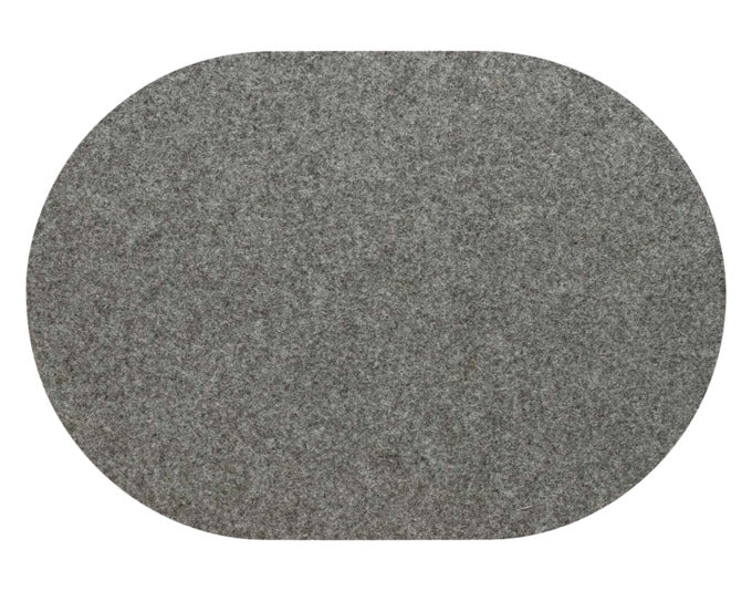Ovales Tischset Fiberixx von DAFF in Flanell-Optik, 34x42 cm, ideal für stilvolle Tischdekoration und Schutz vor Kratzern.