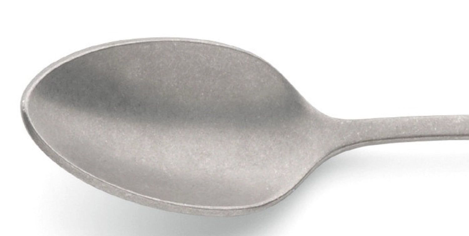 Stilvoller Kaffeelöffel im Baguette Vintage Stil von Amefa, aus robustem 18/10 Edelstahl, ideal für besondere Kaffeemomente.