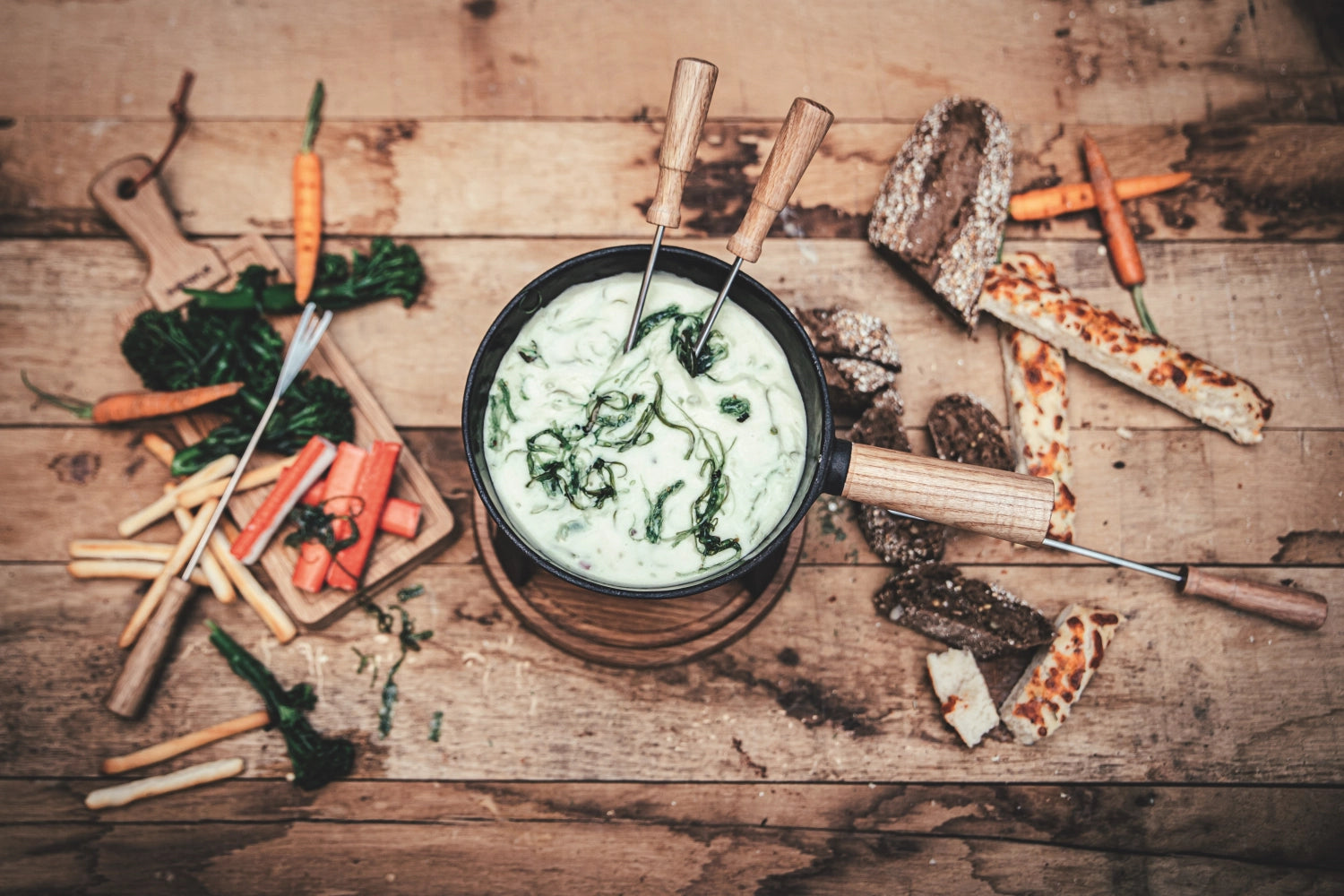 Elegantes Fondue-Set Pro 1.2lt von Boska, perfekt für unvergessliche Abende mit Freunden und Familie, ideal für Käse- und Schokoladenfondue.