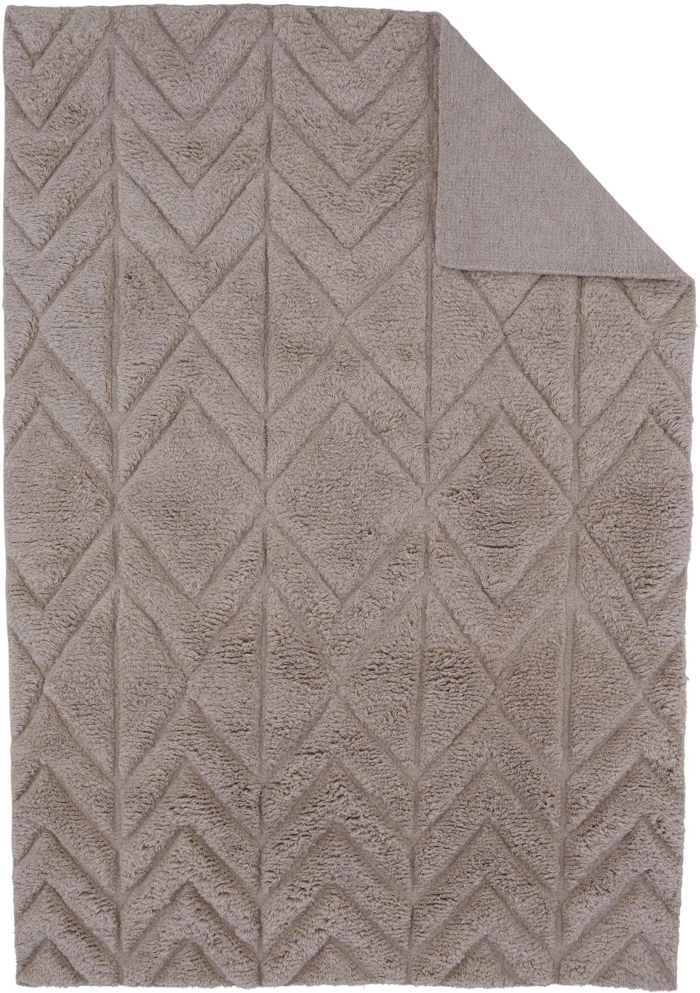 Zoe Teppich von Vind: Stilvolles Design und weiche Textur für ein gemütliches Ambiente in jedem Raum.