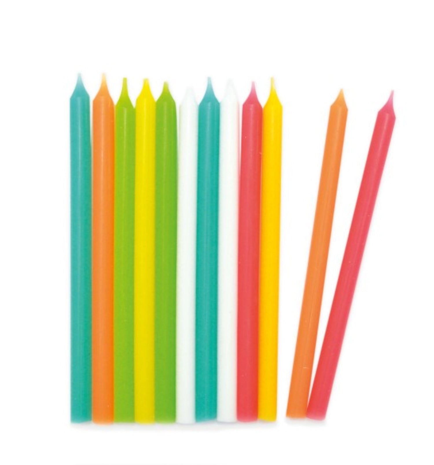 Buntes 12er Set langer Kerzen in verschiedenen Farben, 12 cm hoch, perfekt für festliche Anlässe und kreative Tischdekorationen von Scrap Cooking.