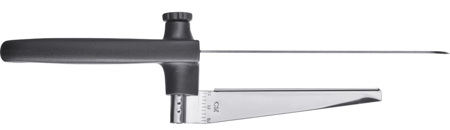 ZELLER Glasflasche mit Rillen und Bambusdeckel, 1 l, 9x9x25,5 cm, stilvolles Design für Getränke, ideal für den täglichen Gebrauch.