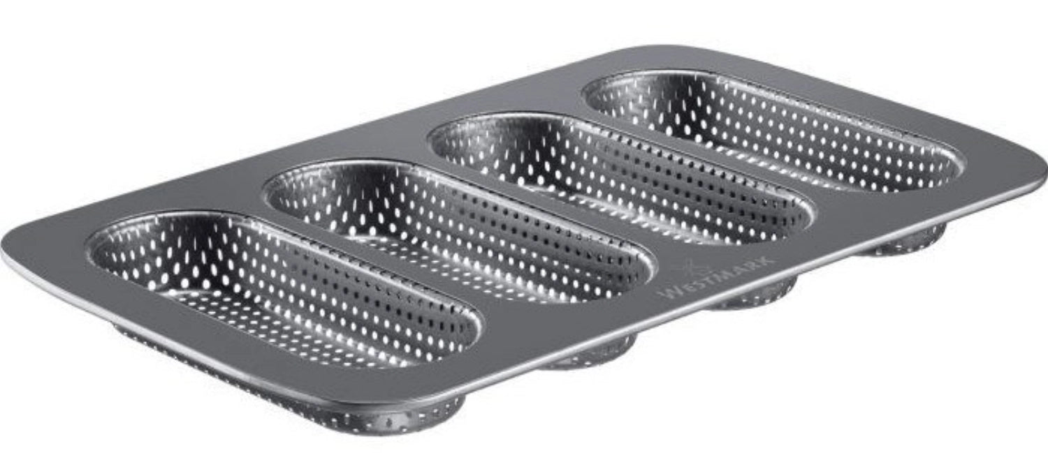 Praktische 4er Mini Baguette Backform von Westmark, ideal für die Zubereitung von knusprigen Baguettes, Maße: 35.6x21.5cm.