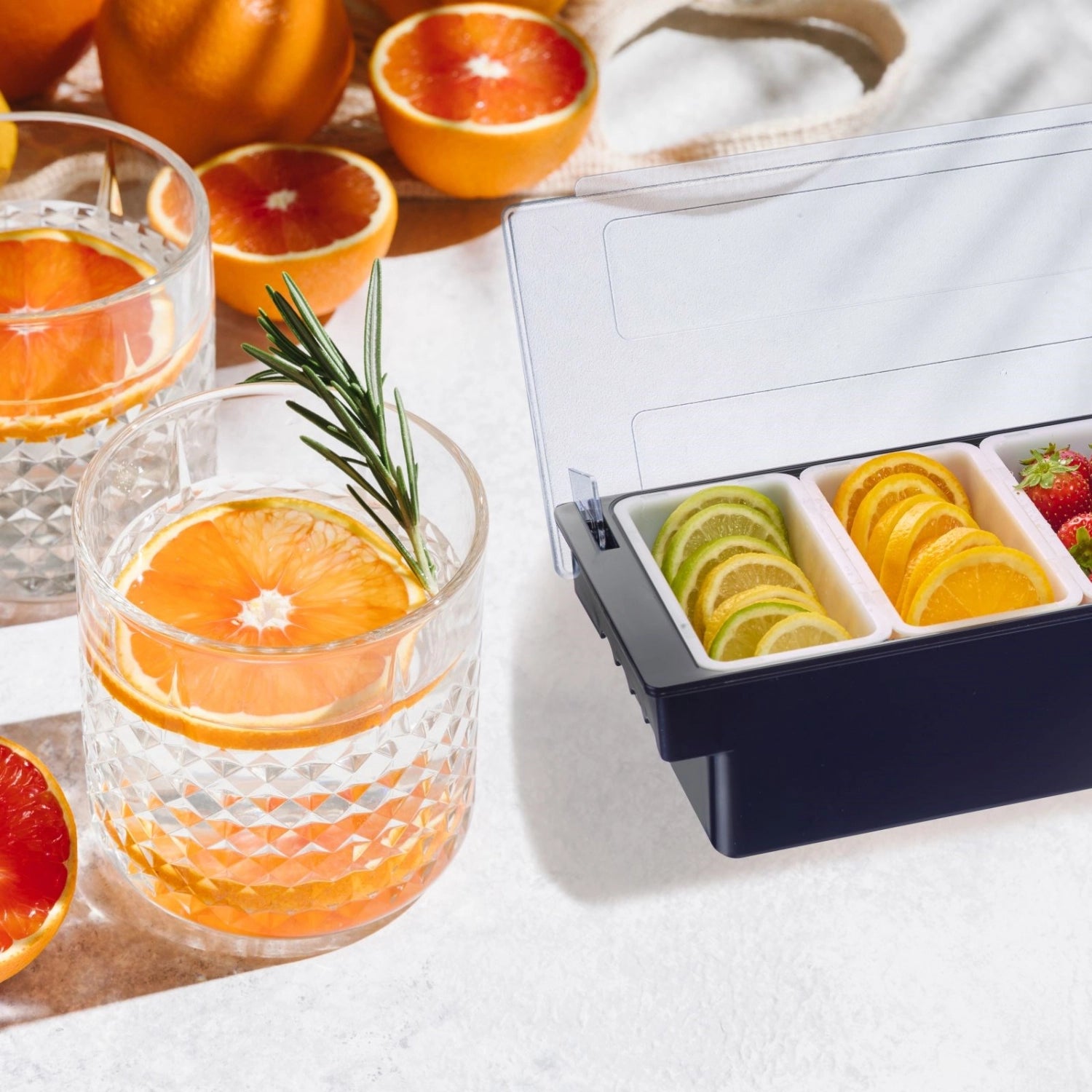 Praktische Gewürz- oder Obstbar Pano von Westmark mit 6 Fächern, ideal zur Aufbewahrung von Gewürzen und Obst in der Küche.