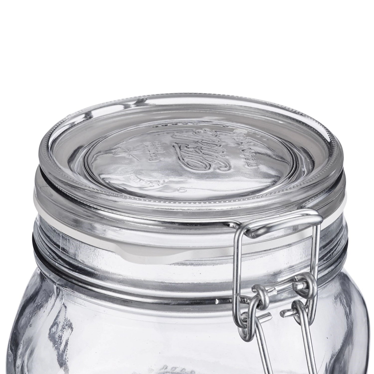 Praktisches 500ml Drahtbügelglas von Westmark, ideal für die sichere Lagerung und Präsentation von eingelegten Köstlichkeiten und Vorräten.