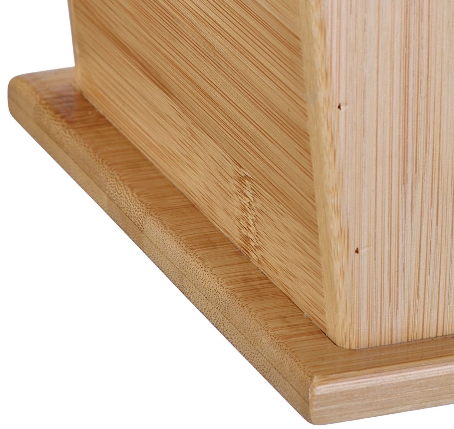 Praktischer Tischbutler aus robustem Bambus mit 7 Fächern, ideal zur stilvollen Organisation von Besteck und Tapas-Zubehör.