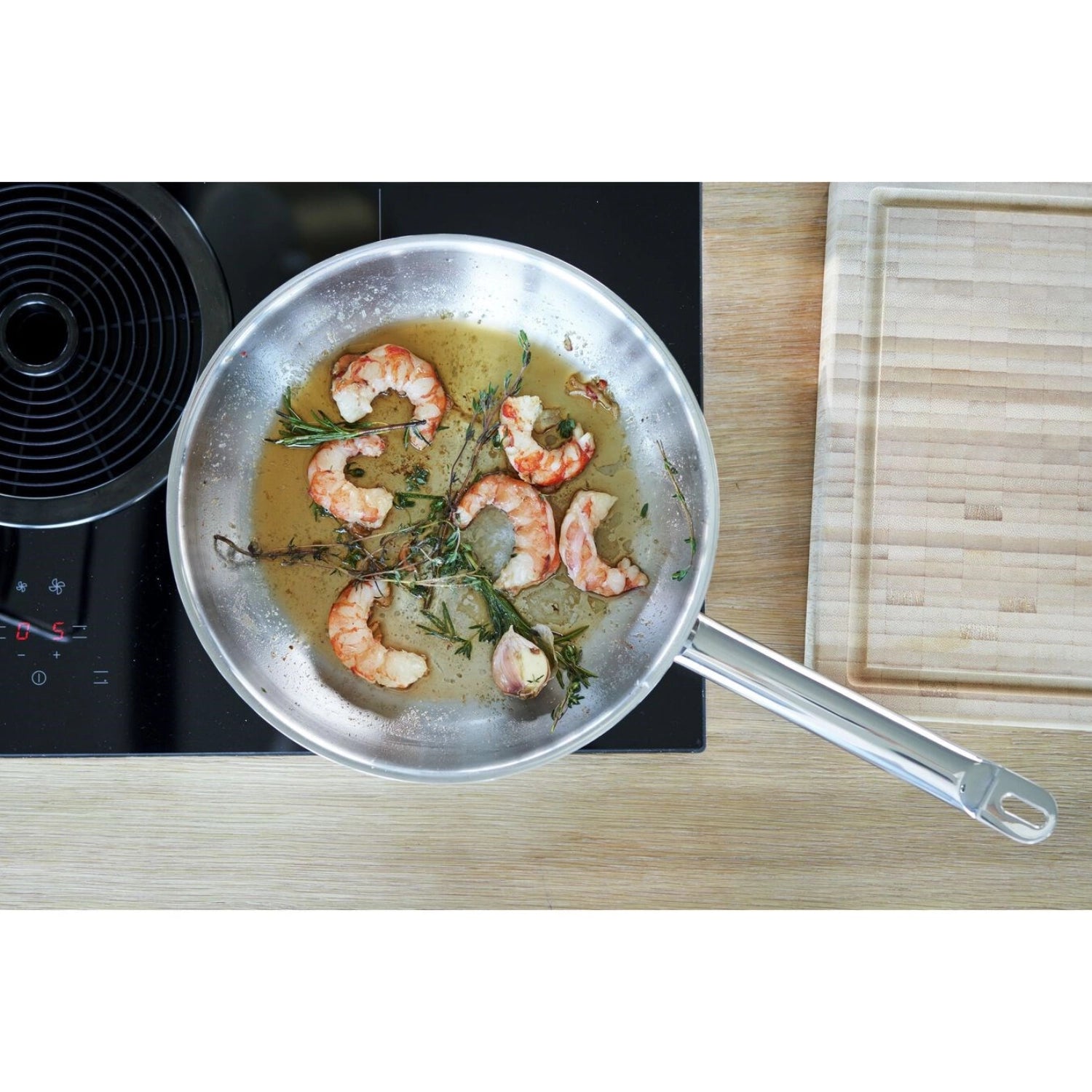 Hochwertige ZWILLING Pro Bratpfanne mit 20 cm Durchmesser, ideal für gleichmäßiges Braten und perfekte Ergebnisse in der Küche.
