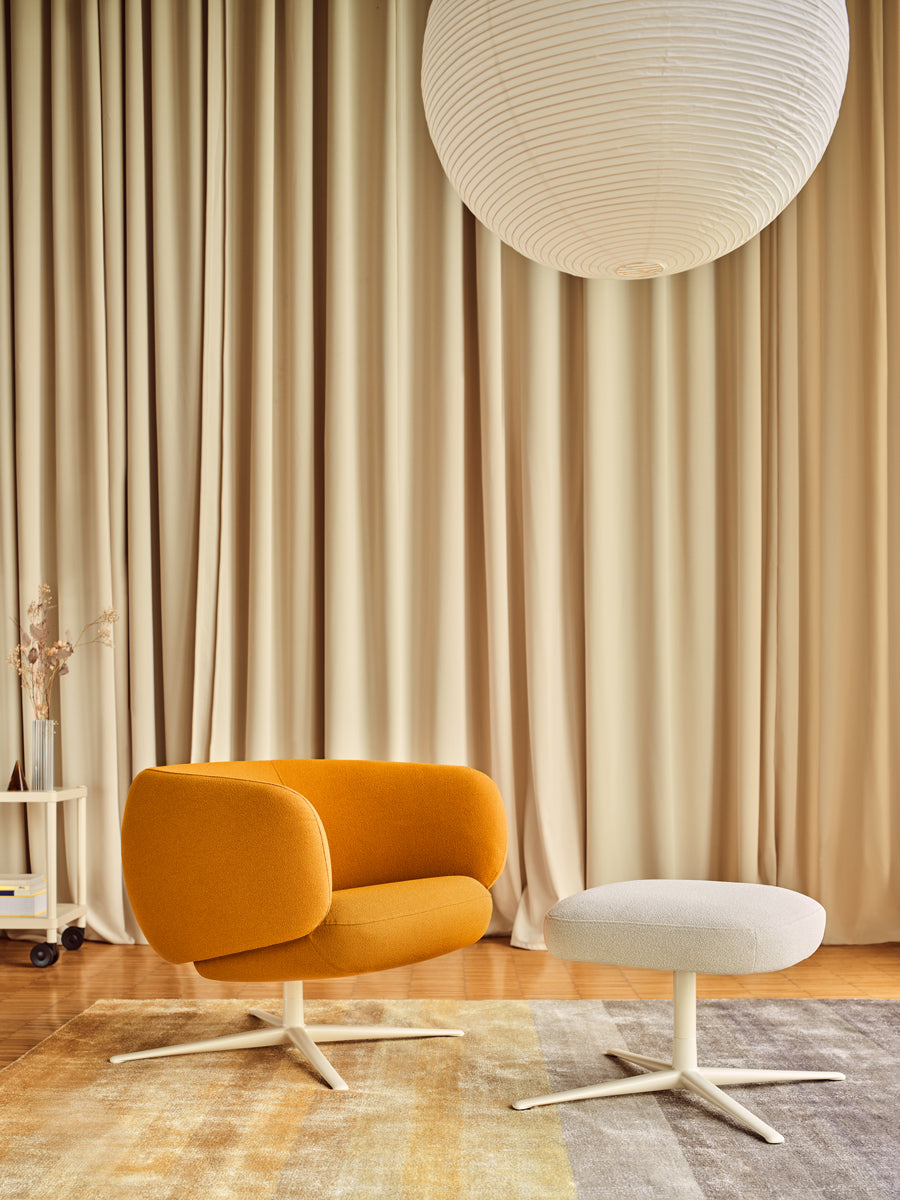 Grand Grace GRF05 - Sessel Drehbasis in Sepia präsentiert im Onlineshop von KAQTU Design AG. Drehsessel ist von Mdd