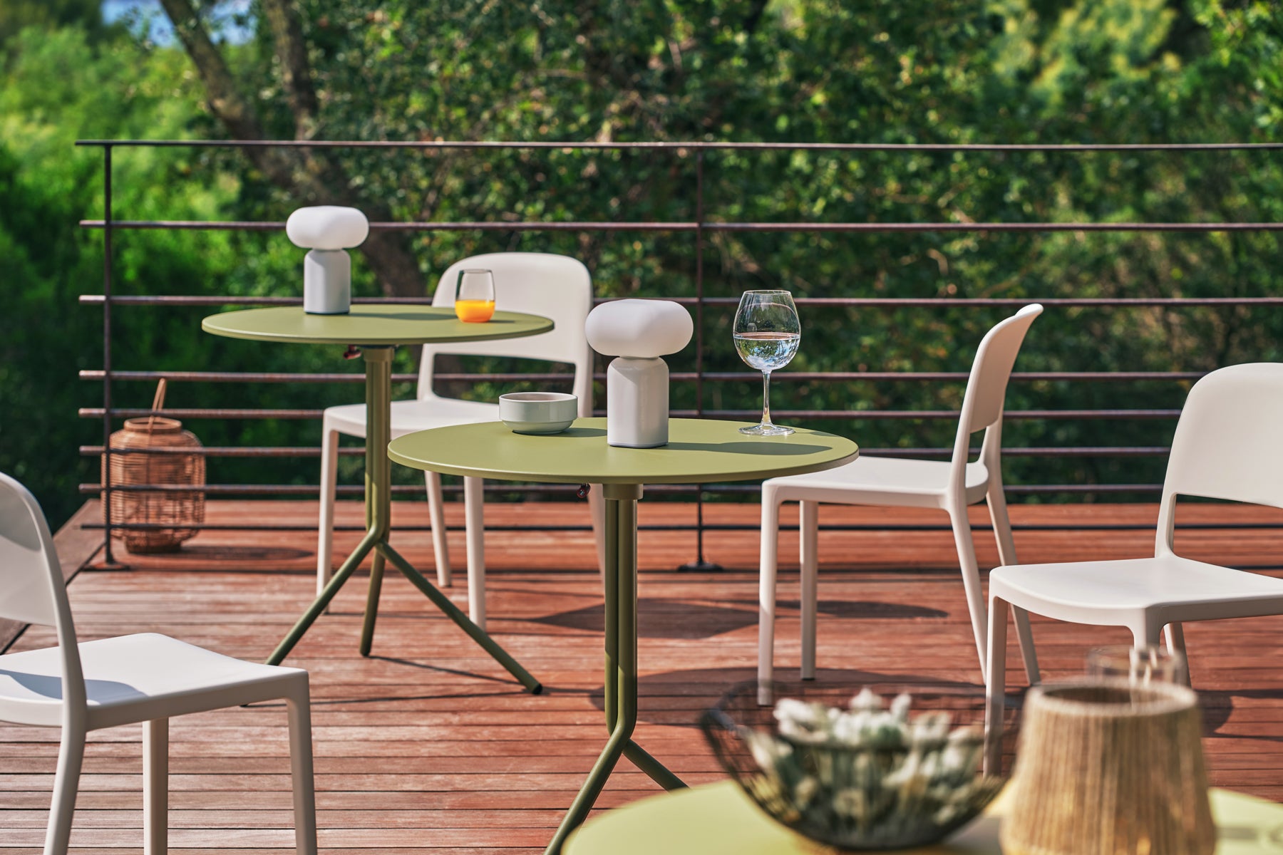 Blendy BNDD01 - Stuhl in Gelb präsentiert im Onlineshop von KAQTU Design AG. Gartenstuhl ist von Mdd