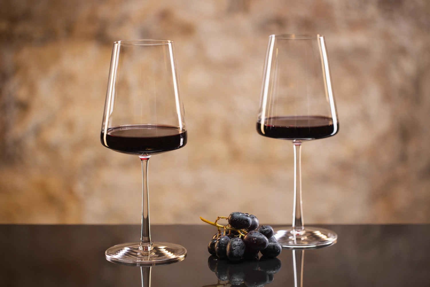Elegantes 6er Set Rotweinkelche von Stölzle, 517ml, 226mm hoch, ideal für genussvolle Rotweinabende und festliche Anlässe.