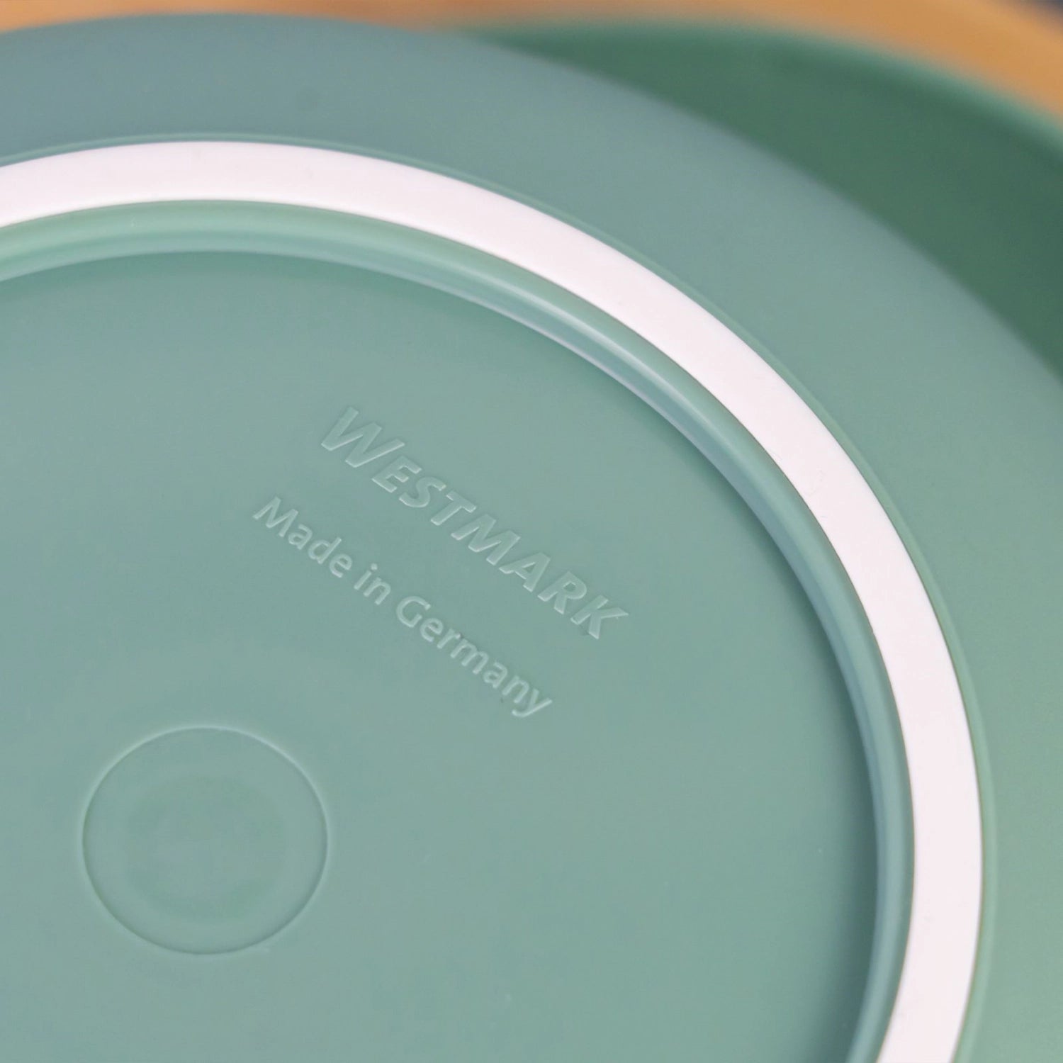 Elegante Rührschüssel in zartem Mint, perfekt zum Mischen und Zubereiten von Zutaten. Praktisches 2,5 l Volumen für jede Küche.