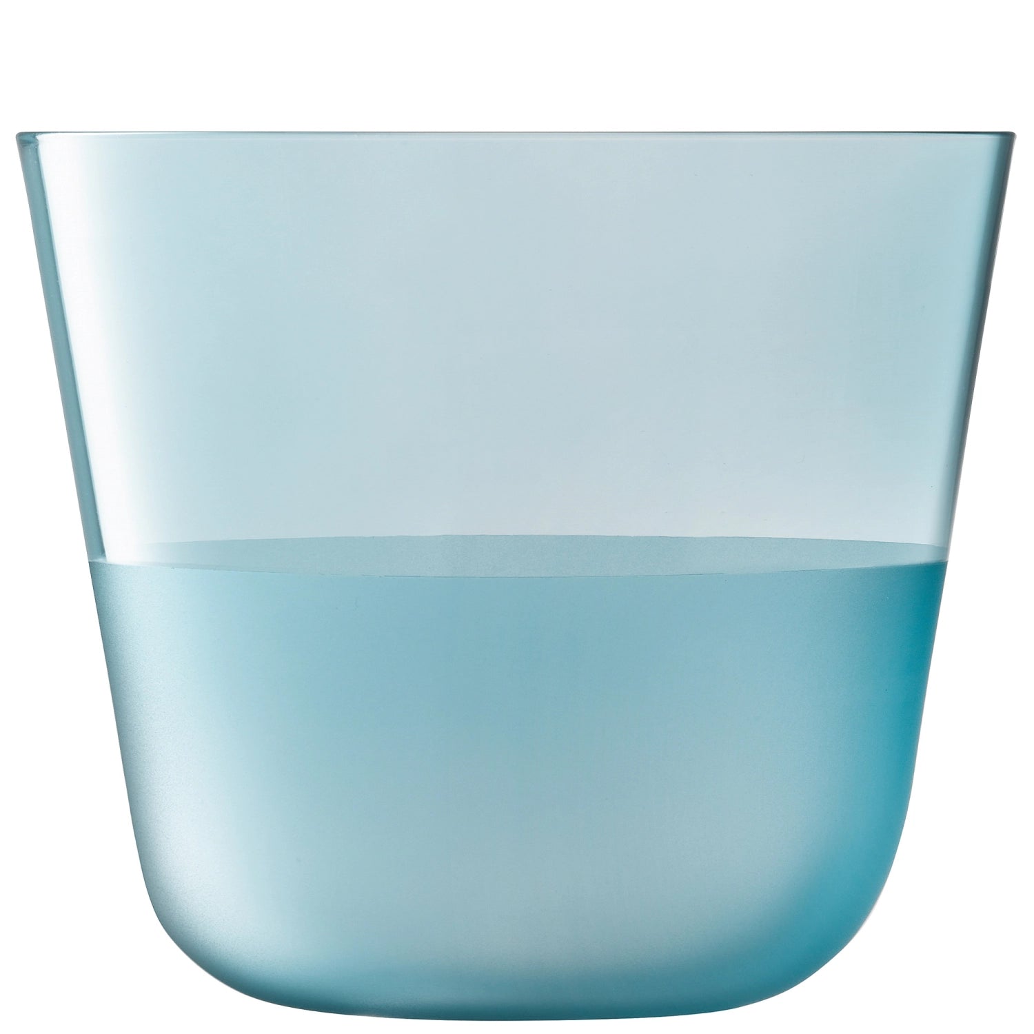 Stilvolles 2er Set Trinkbecher in strahlendem Skyblau, ideal für besondere Momente oder den täglichen Gebrauch, aus der LSA Arc Contrast Kollektion.