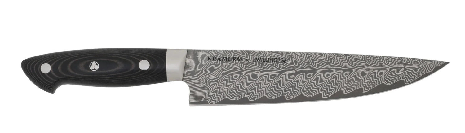 Hochwertiges 20 cm Kochmesser aus der Kramer Euro Serie von Zwilling, ideal für präzises Schneiden und vielseitige Küchenanwendungen.