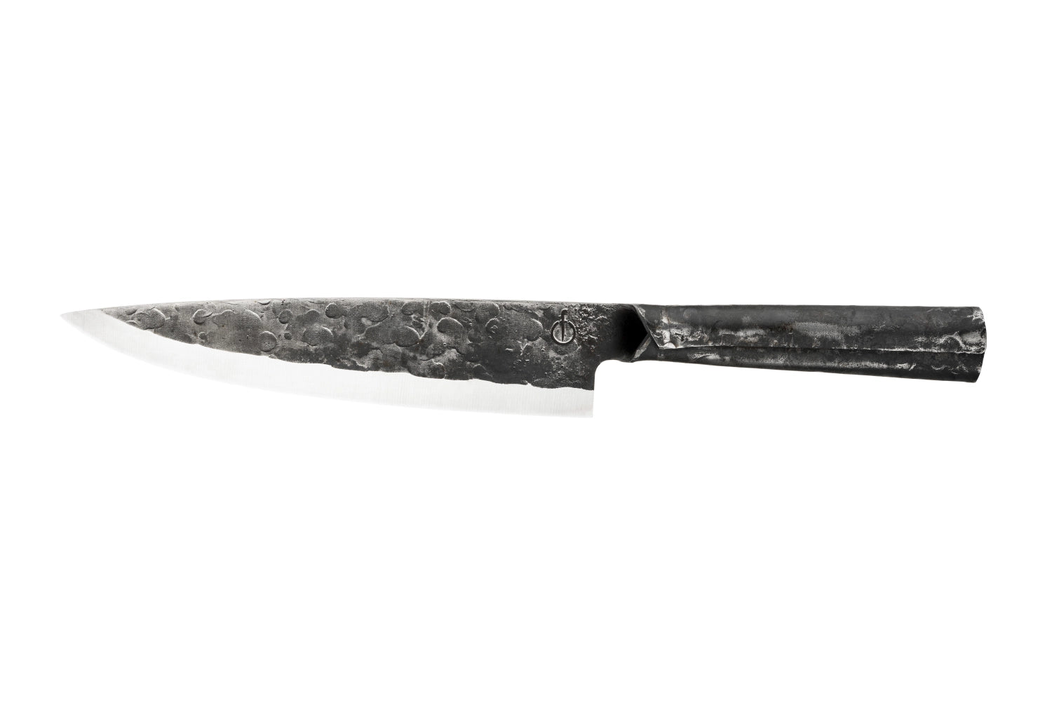 Hochwertiges 20 cm Brute Kochmesser von Forged, designed für präzises Schneiden und vielseitige Küchenanwendungen.