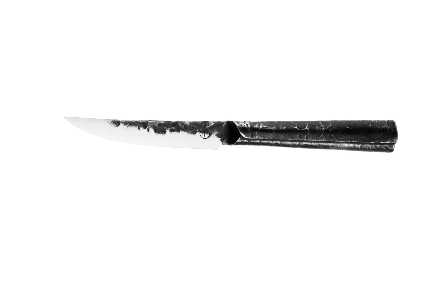 Hochwertiges Brute Steakmesser mit 10 cm Klinge, ideal für präzises Schneiden von Fleisch und perfekt für Grillabende und Festessen.