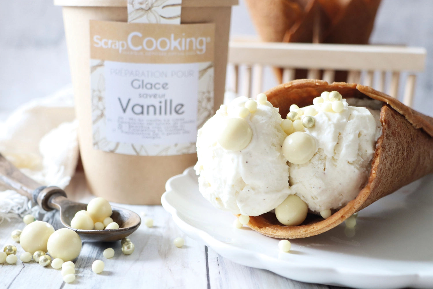 Fertigmischung für cremige Vanille Eiscreme, 145g, ideal für selbstgemachte Desserts, von Scrap Cooking, perfekt für Backmischungen und Topper.