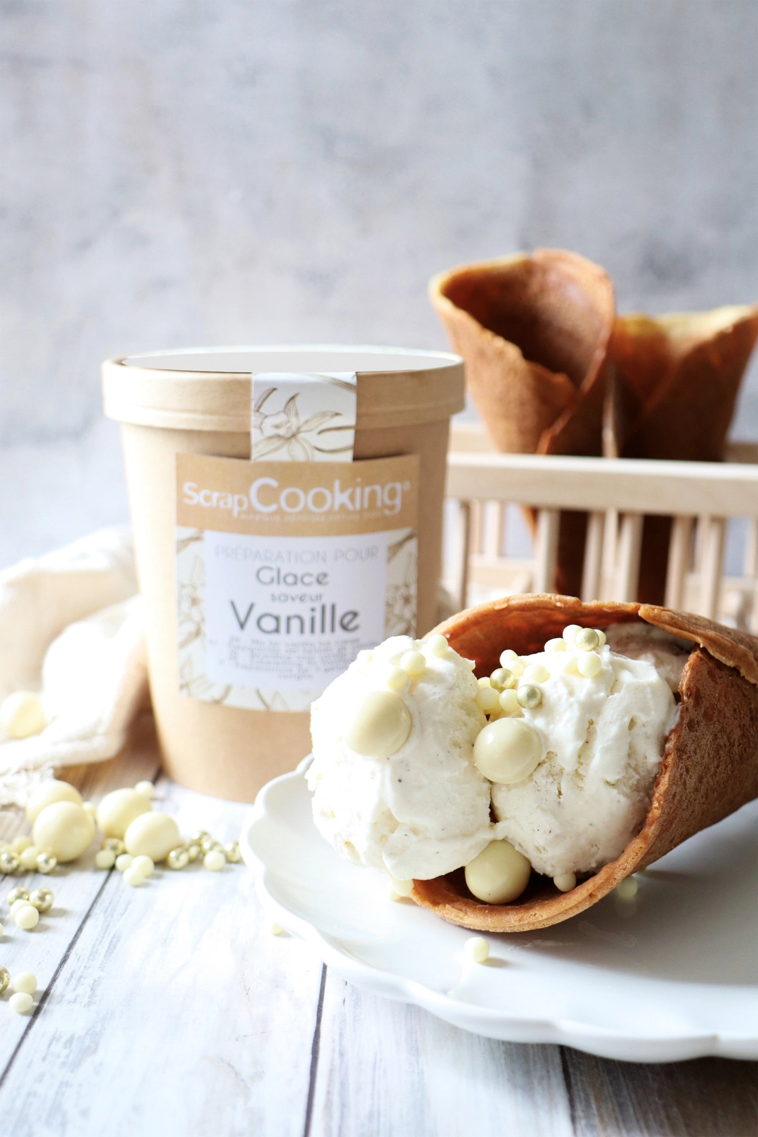 Leckere Fertigmischung für Vanille Eiscreme, 145g, von Scrap Cooking – ideal für köstliche, selbstgemachte Eiscreme-Desserts.