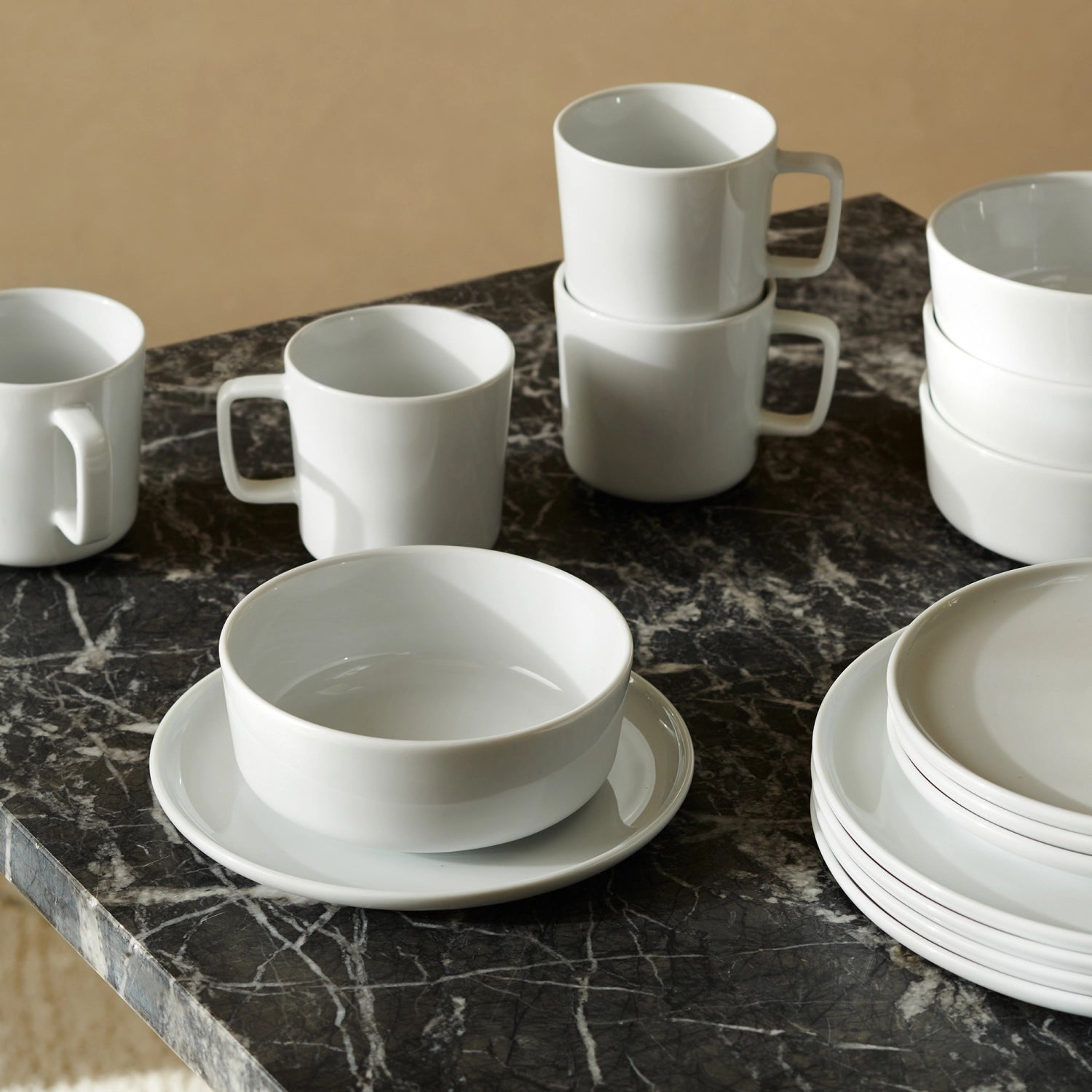 Stilvolles 2er Set von LSA, weiße Schalen mit einem Durchmesser von 8 cm, ideal für die Präsentation von kleinen Leckereien oder als stilvolle Deko.
