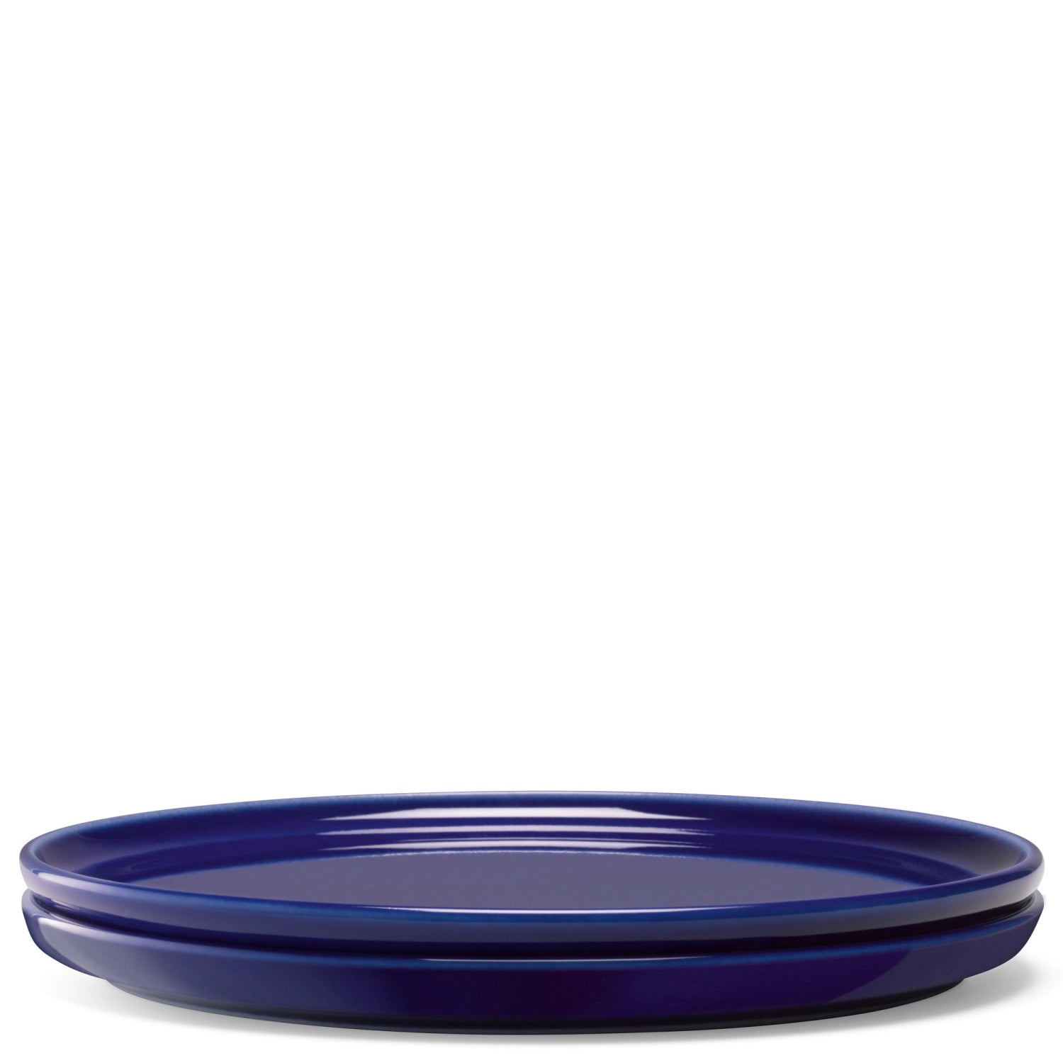 Stilvolles 2er Set flacher Teller in lebhaftem Cobalt, 17 cm Durchmesser, ideal für kreative Anrichte und besondere Gelegenheiten.