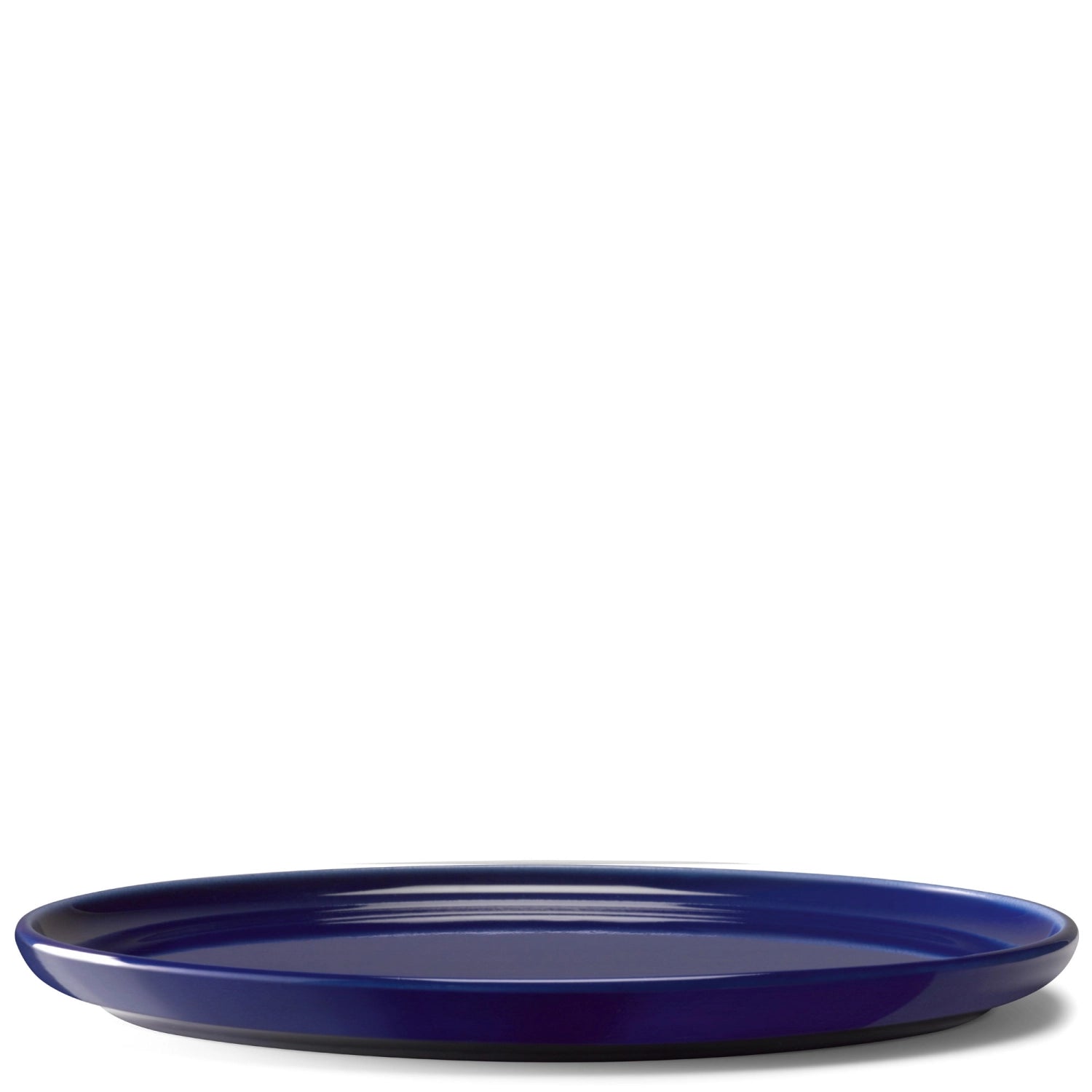 Stilvolles 2er Set flacher Teller in lebhaftem Cobalt, 17 cm Durchmesser, ideal für kreative Anrichte und besondere Gelegenheiten.